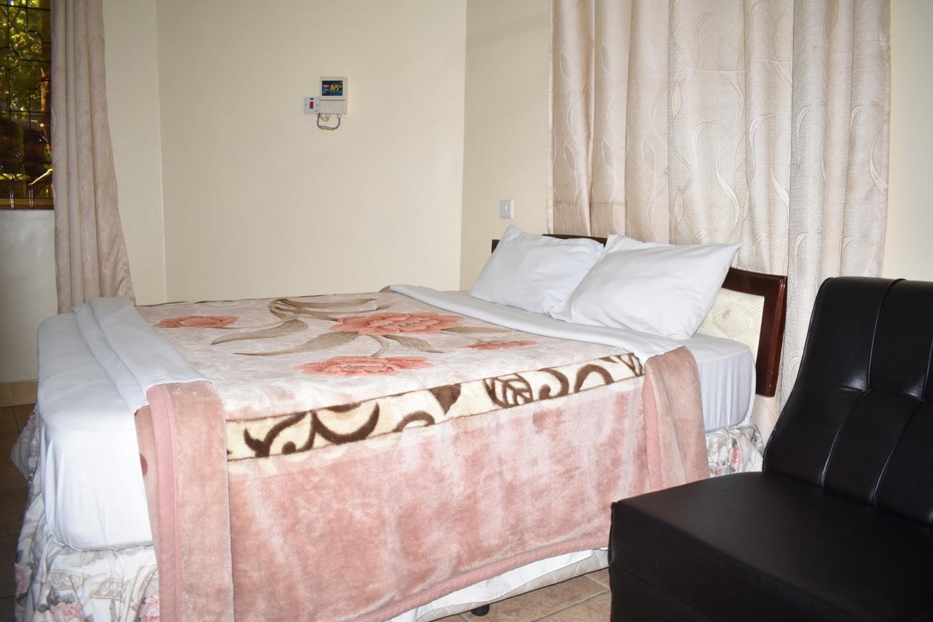 Deluxe Double Room photo 3