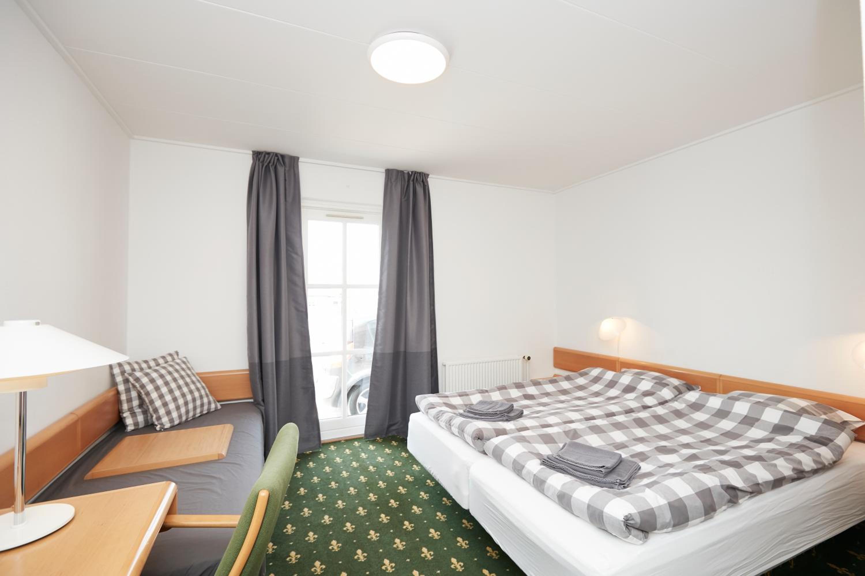 Double Room with Private Bathroom photo 2