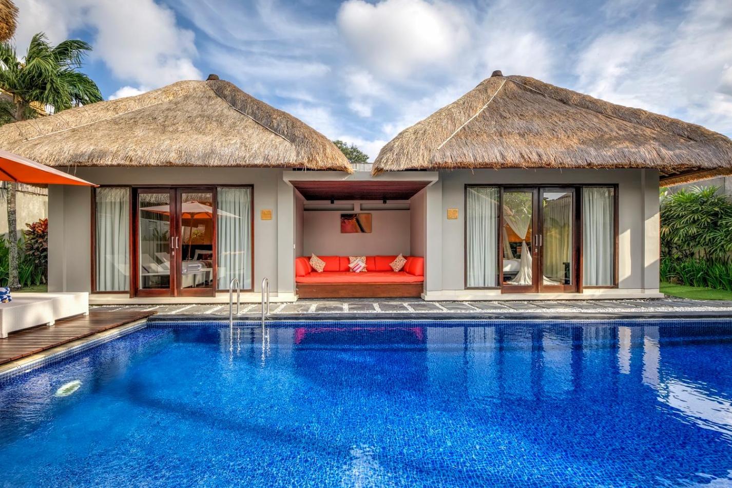 Three-Bedroom Pool Villa with Free Airport Pick Up - Photo 2