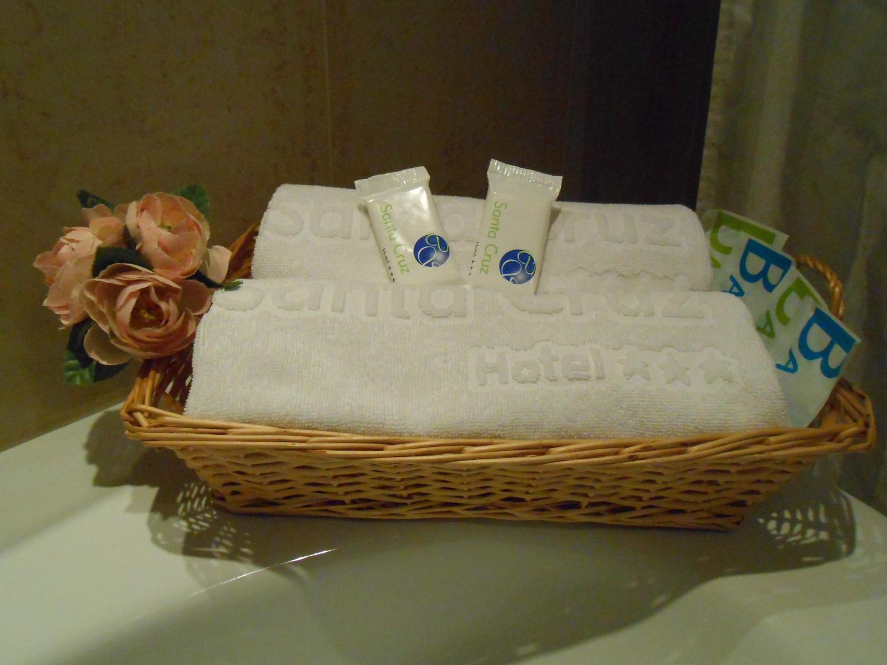 Luxury Suite with Spa Bath - Photo 2
