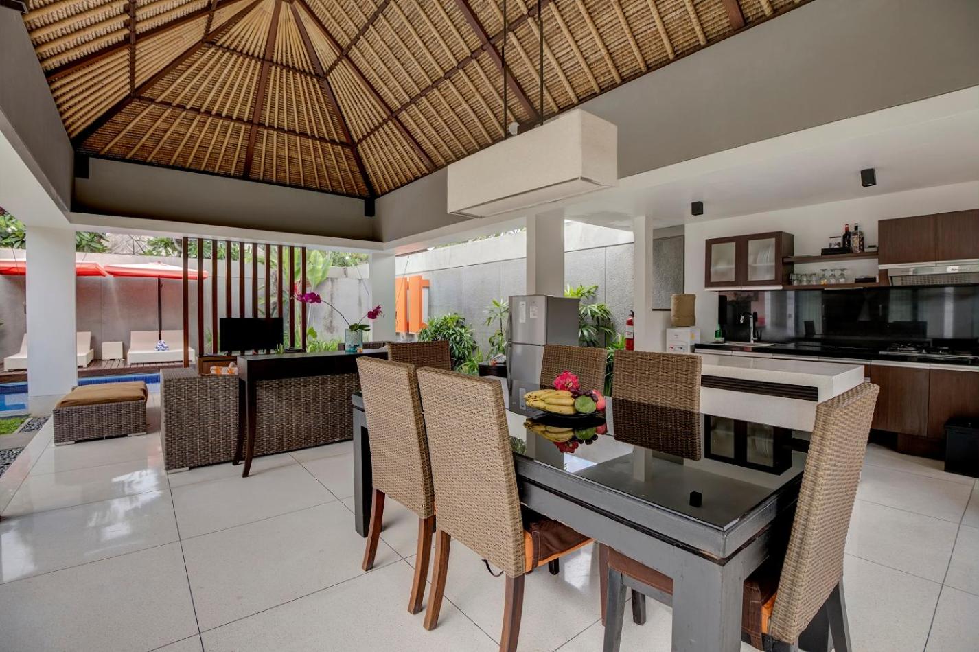 Three-Bedroom Royal Pool Villa with Free Airport Pick Up - Photo 12