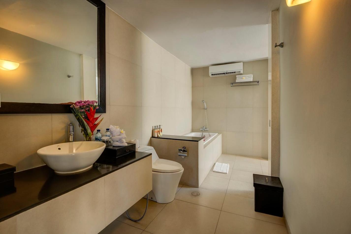 One-Bedroom Pool Villa with Spa Massage - Photo 15