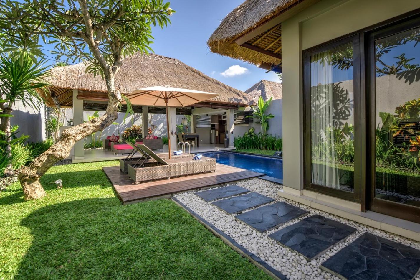 One-Bedroom Pool Villa with Spa Massage - Photo 10