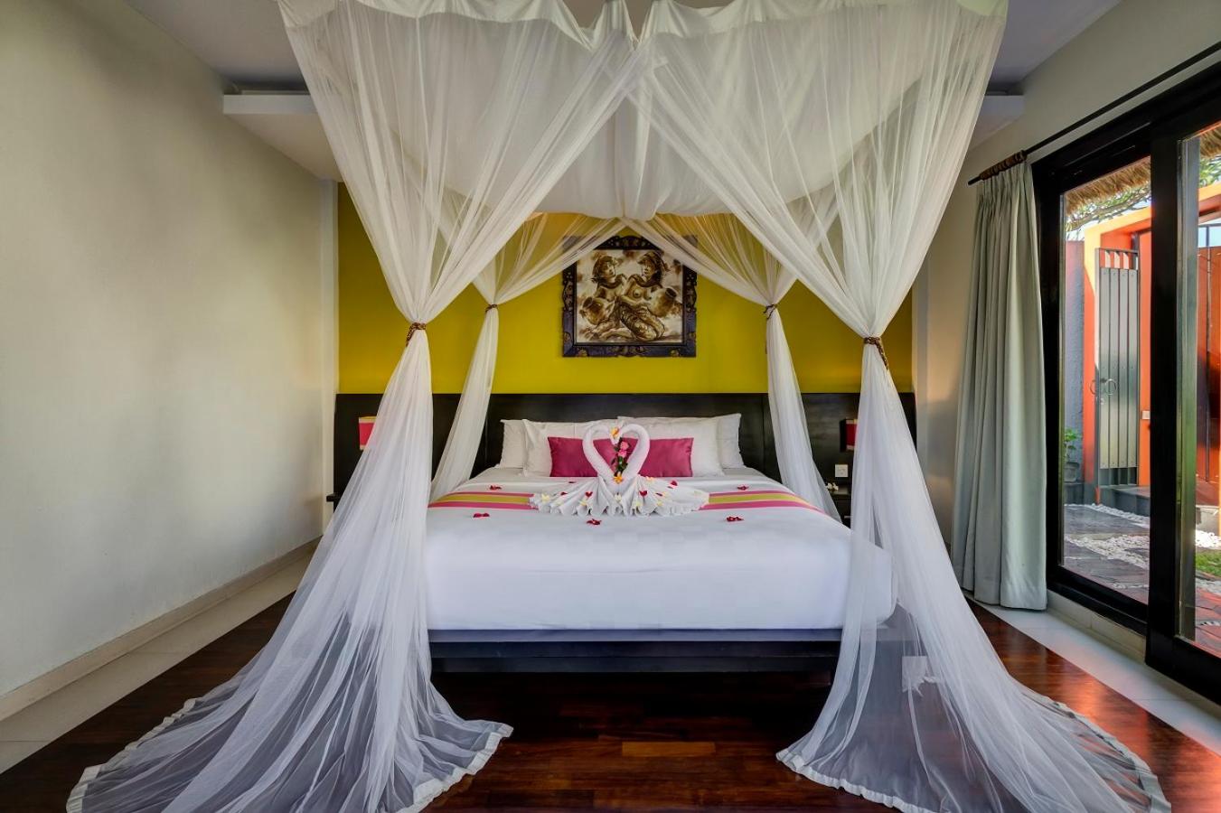 One-Bedroom Pool Villa with Spa Massage - Photo 17