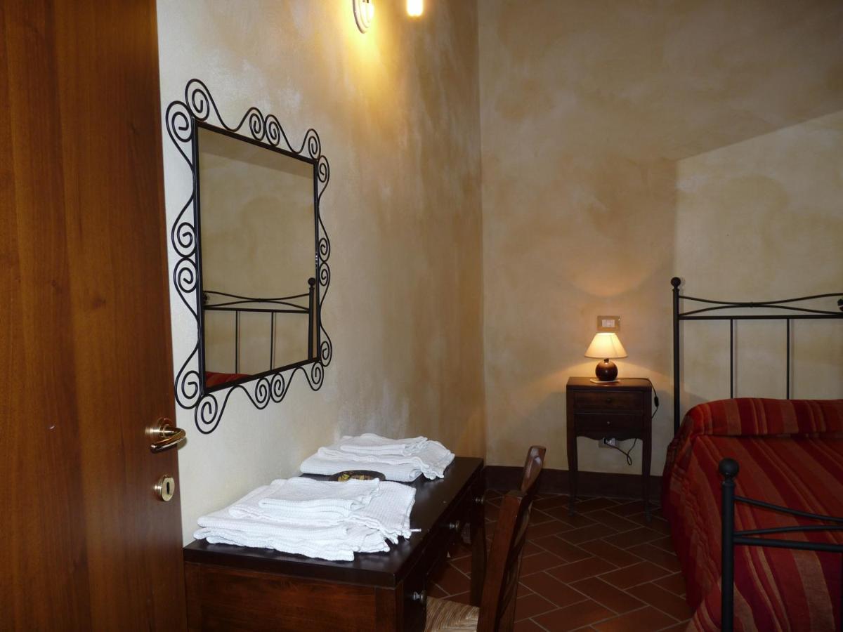Two-Bedroom Apartment with Terrace photo 2