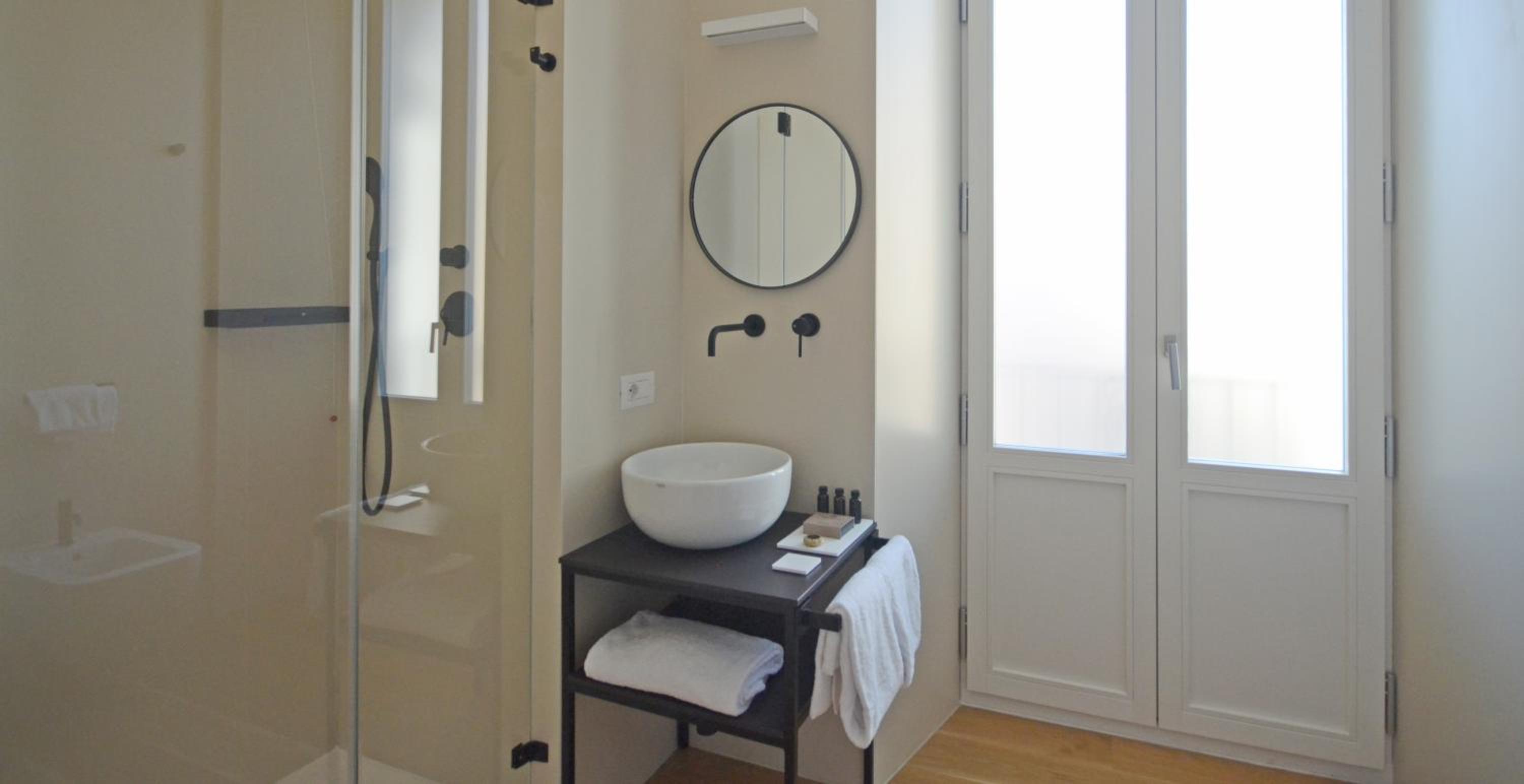 Superior Double Room - Photo 4