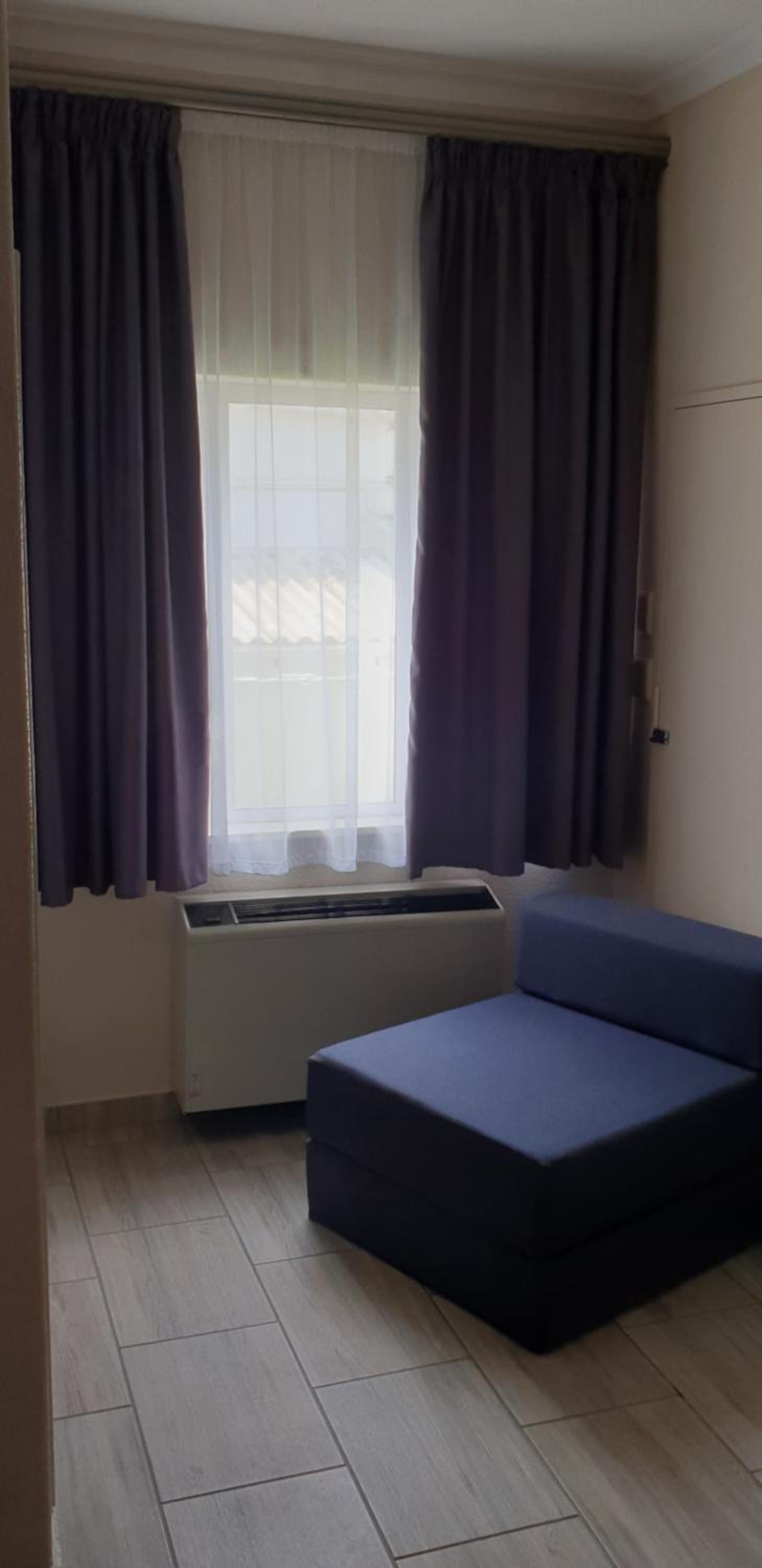 Standard Room with twin beds - Photo 2