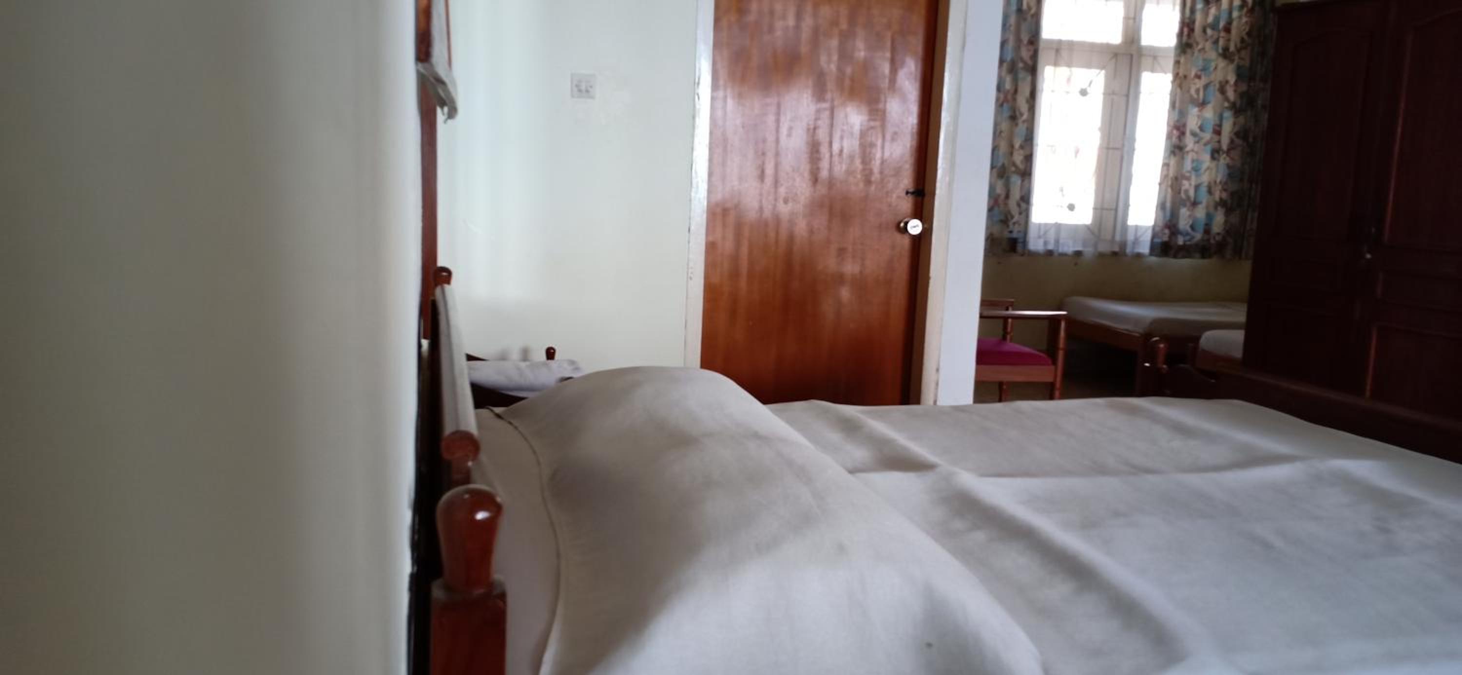 Superior Quadruple Room - Photo 3