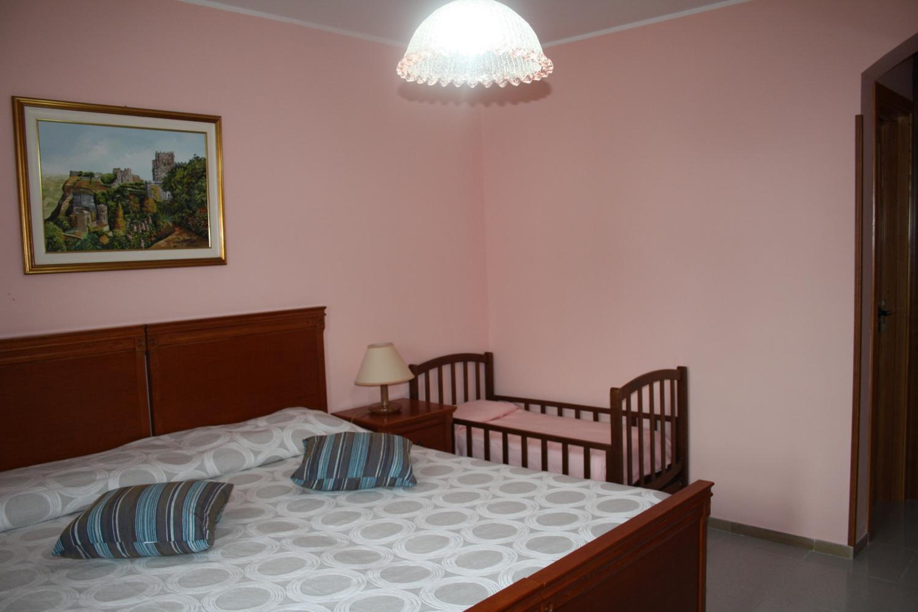 Double or Twin Room photo 3
