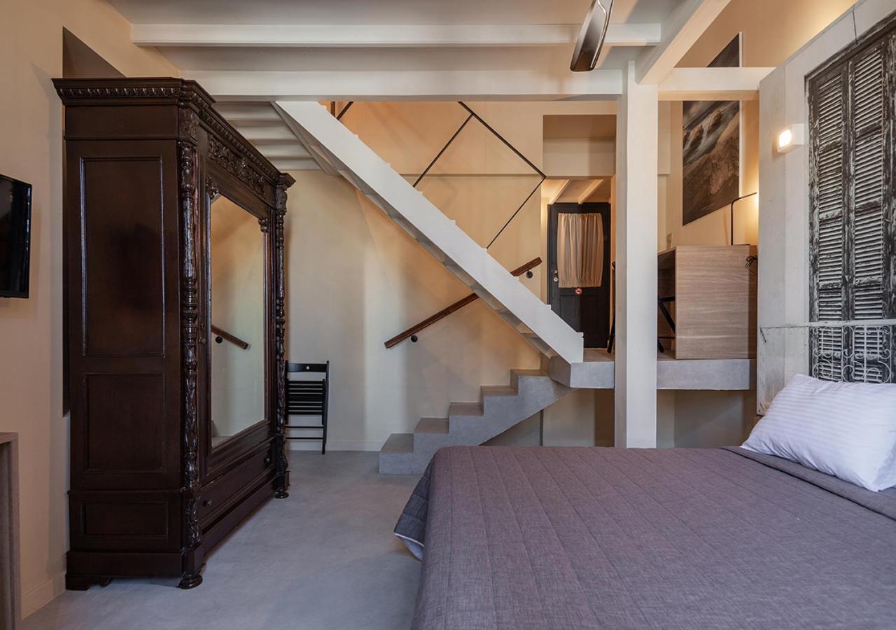 Deluxe Quadruple Room - Photo 2
