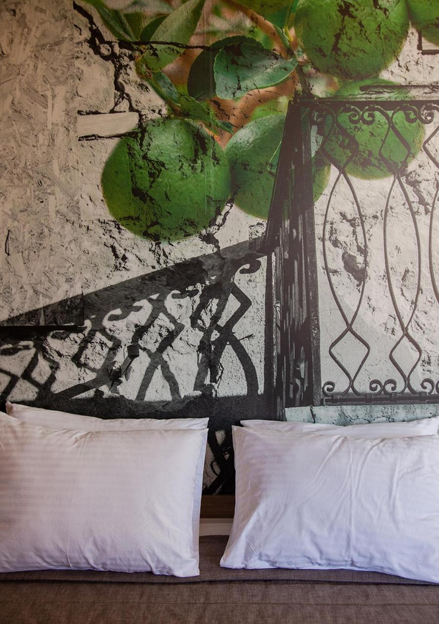 Deluxe Double Room - Photo 8