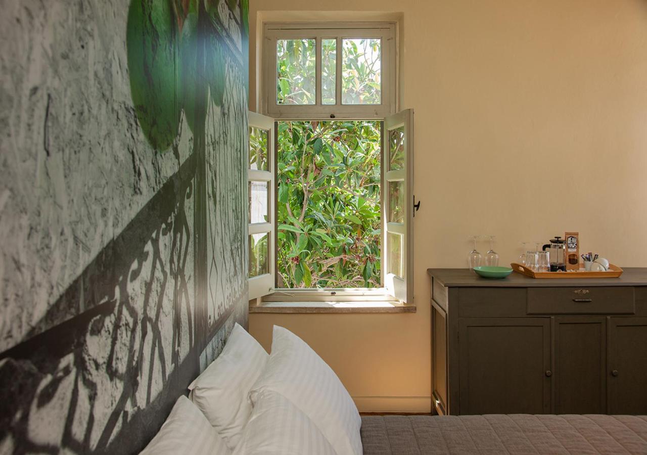 Deluxe Double Room - Photo 12