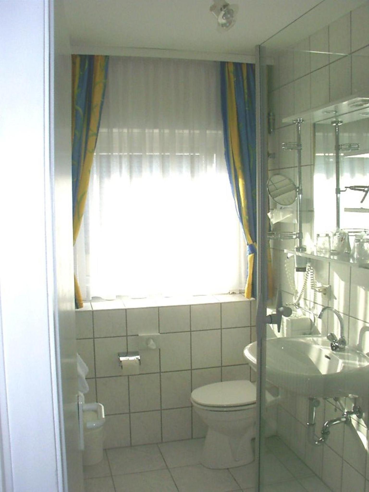 Standard Single Room photo 2