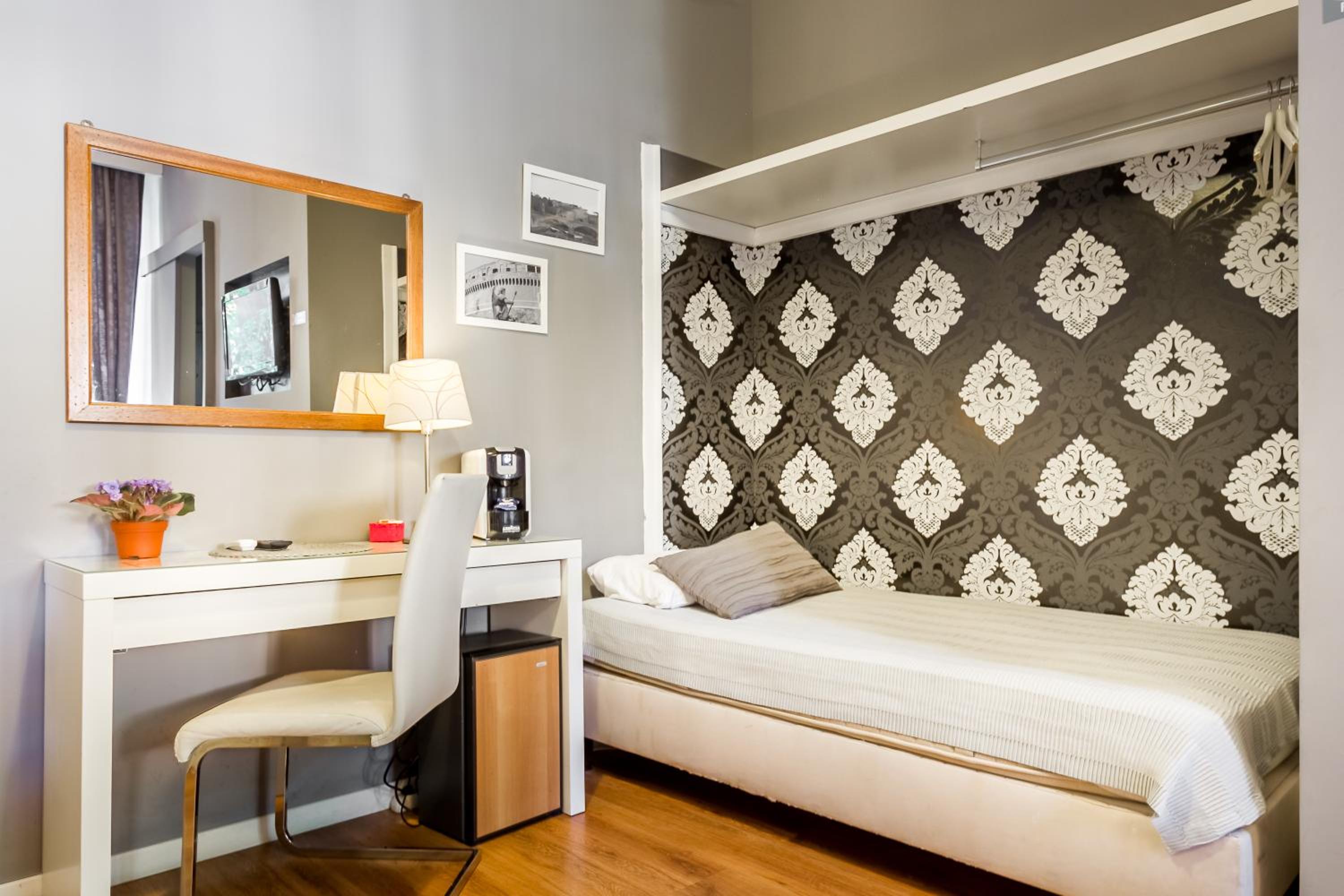Triple Room with Garden View photo 3