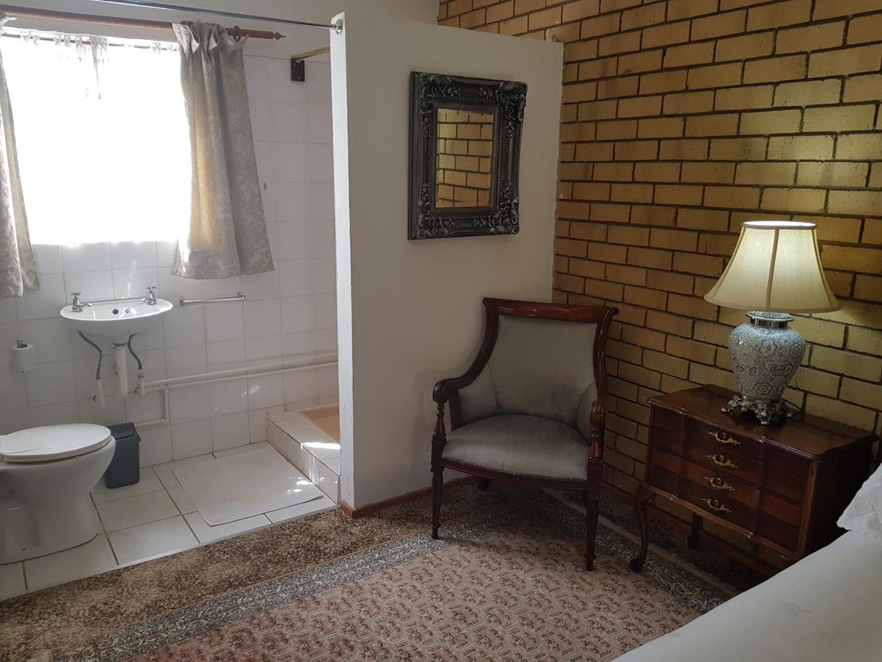  Double Room - Photo 11