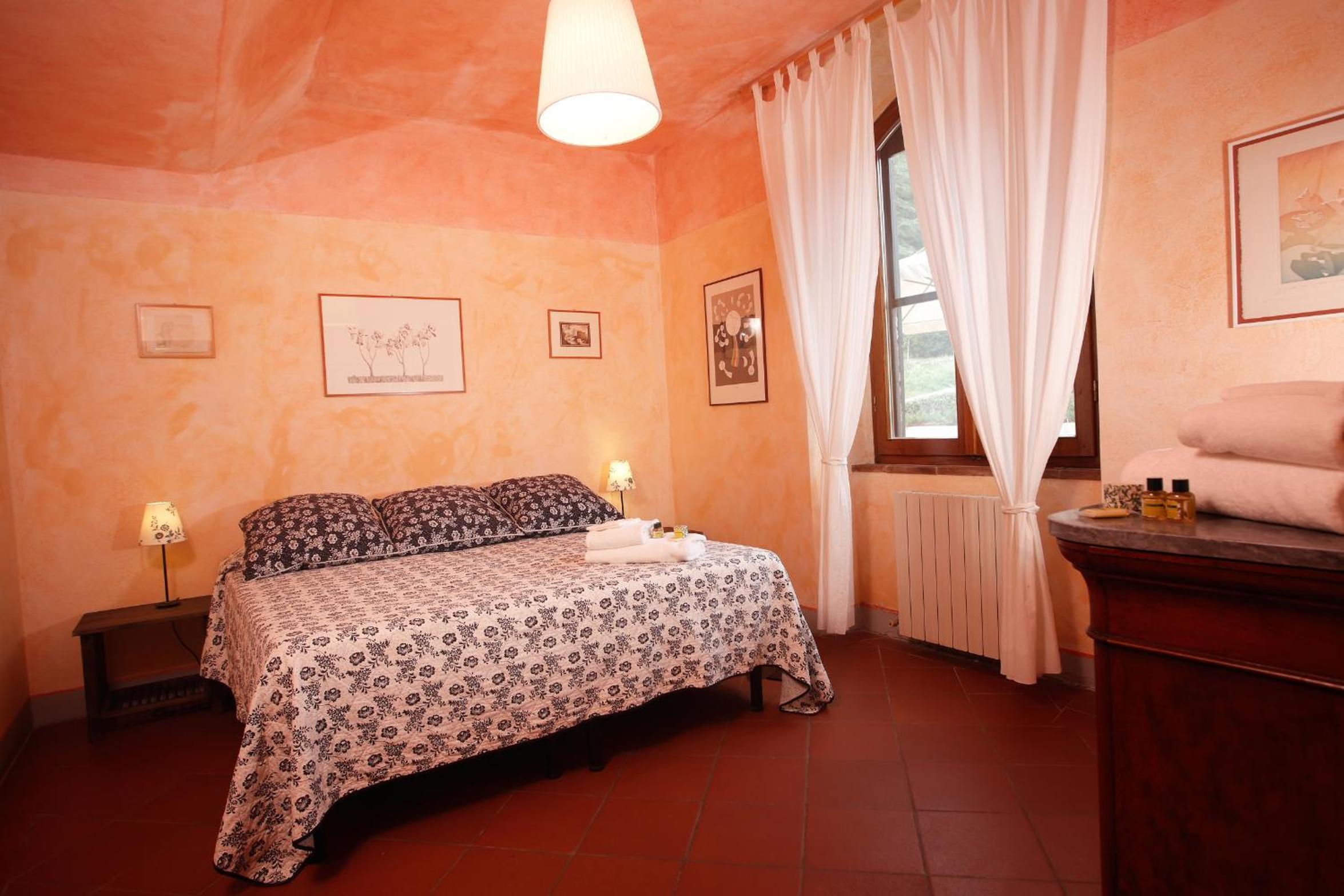 4bed APT Granaio  photo 1