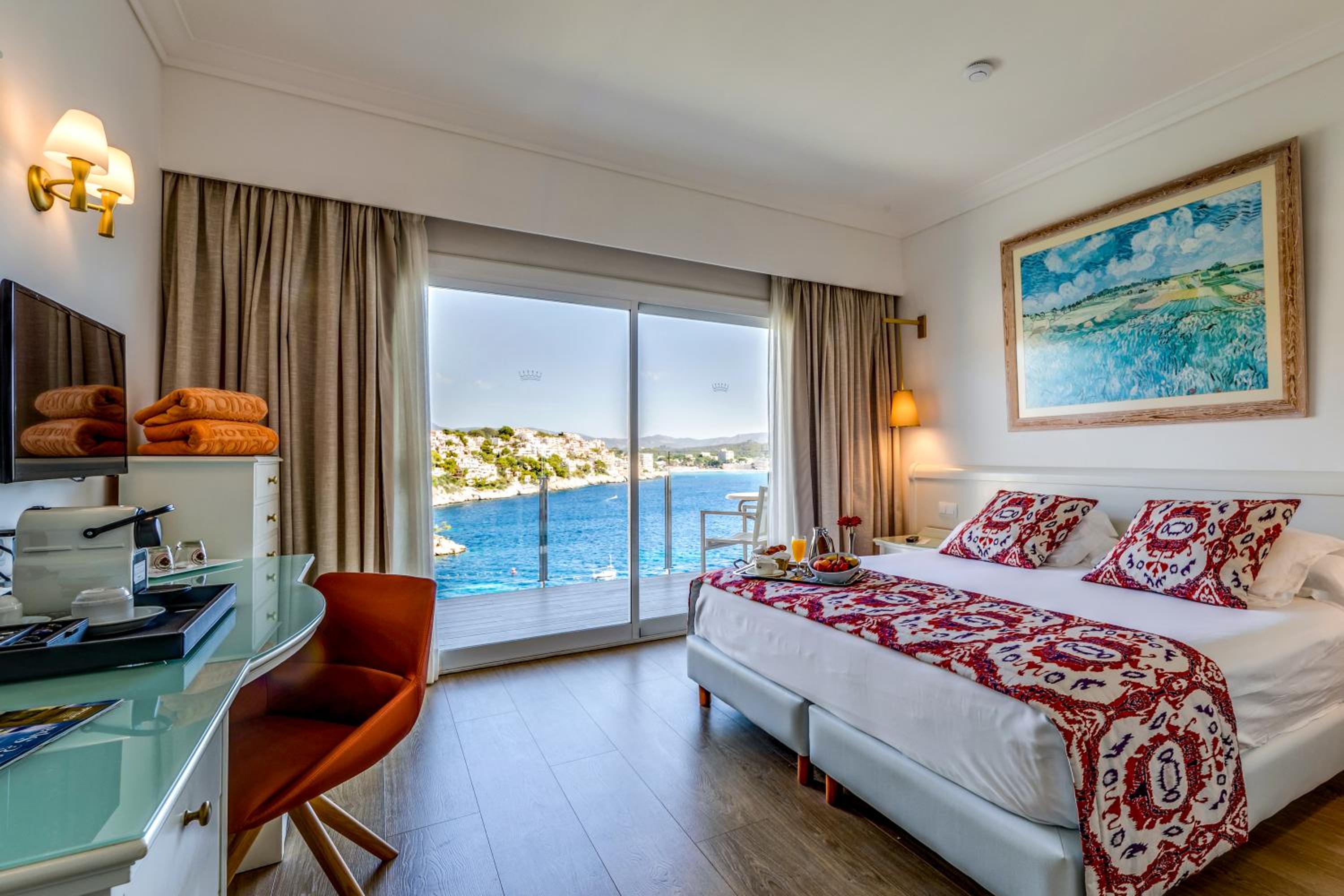 Junior Suite With Sea View And Balcony - Spa Access Included thumbnail 5
