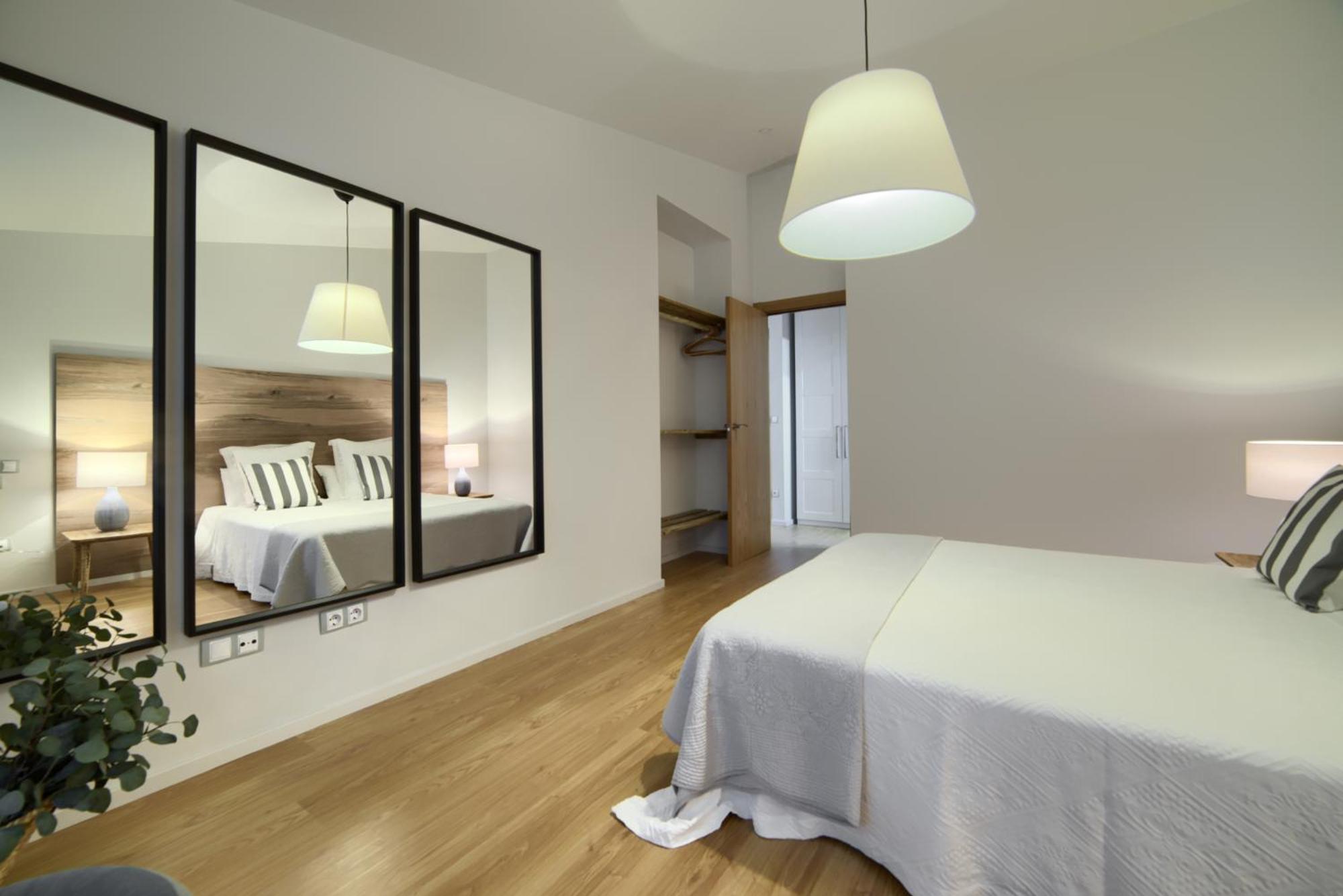 Apartment - Split Level - Photo 11