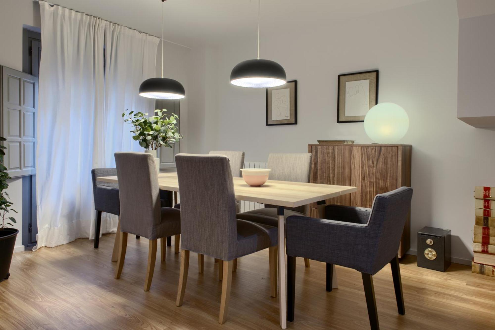 Apartment - Split Level - Photo 19