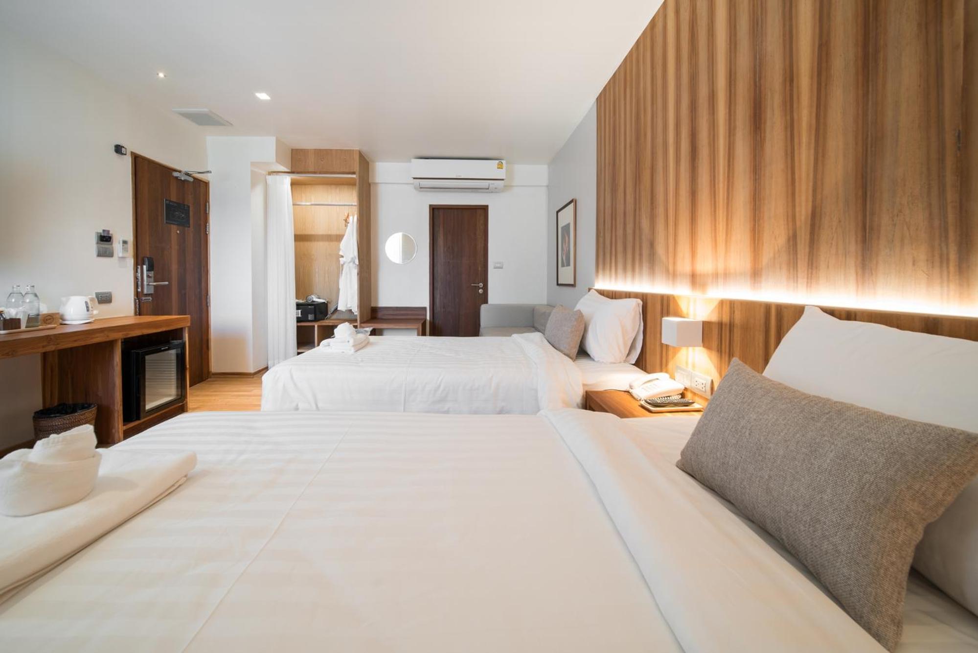 Superior Twin Room - Photo 8