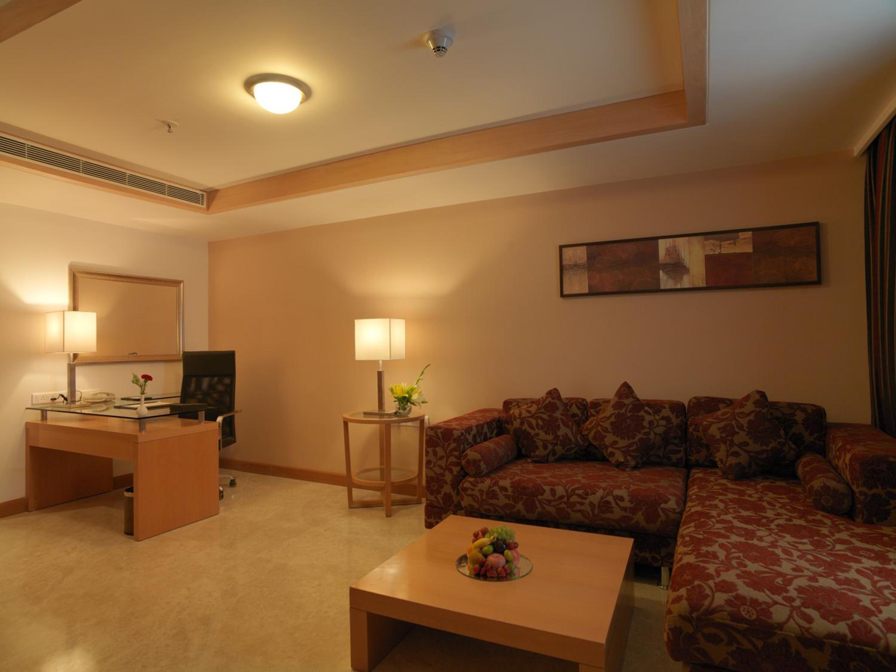 Junior Suite – Club Lounge photo