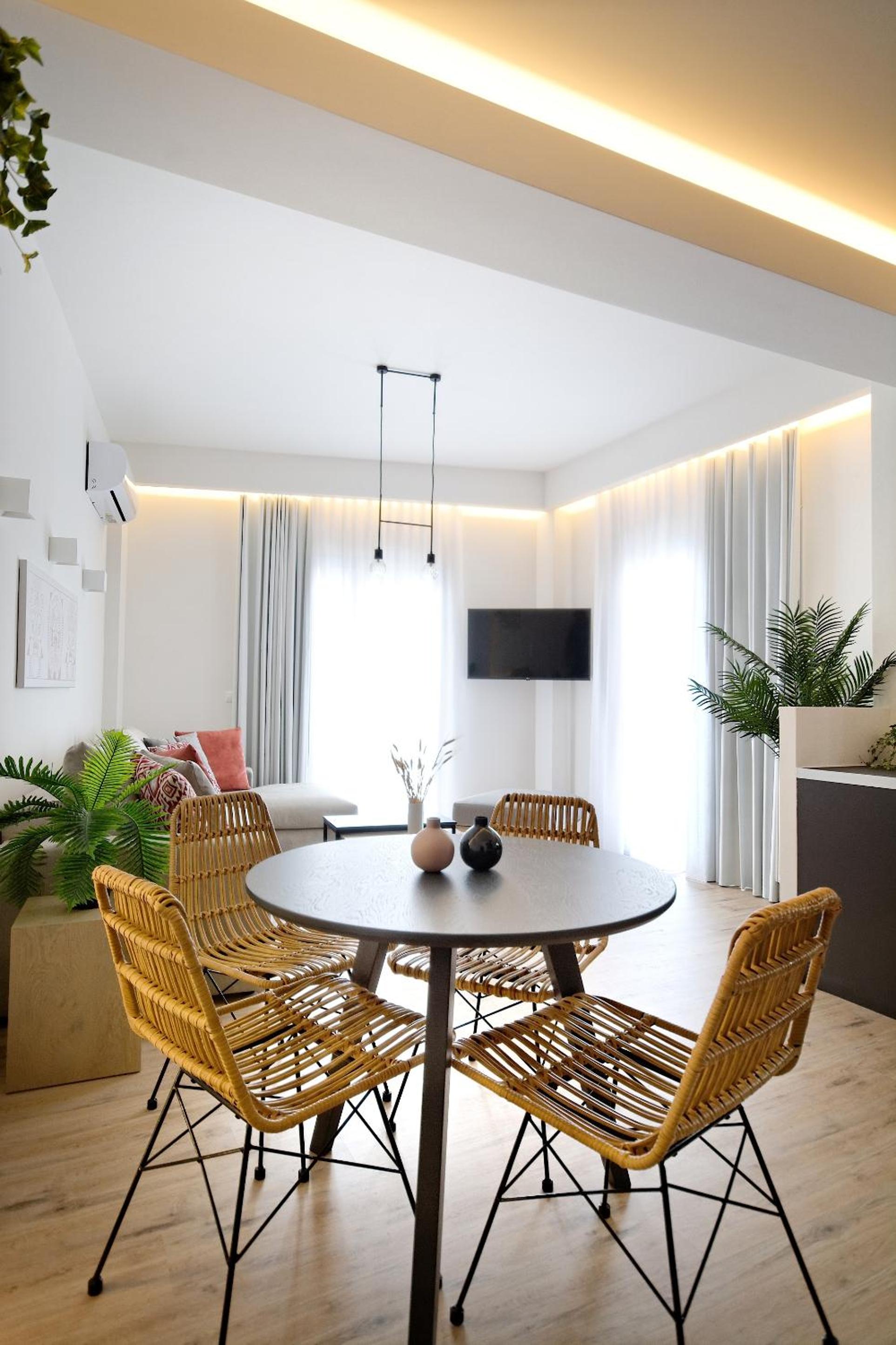 Deluxe Apartment photo 2
