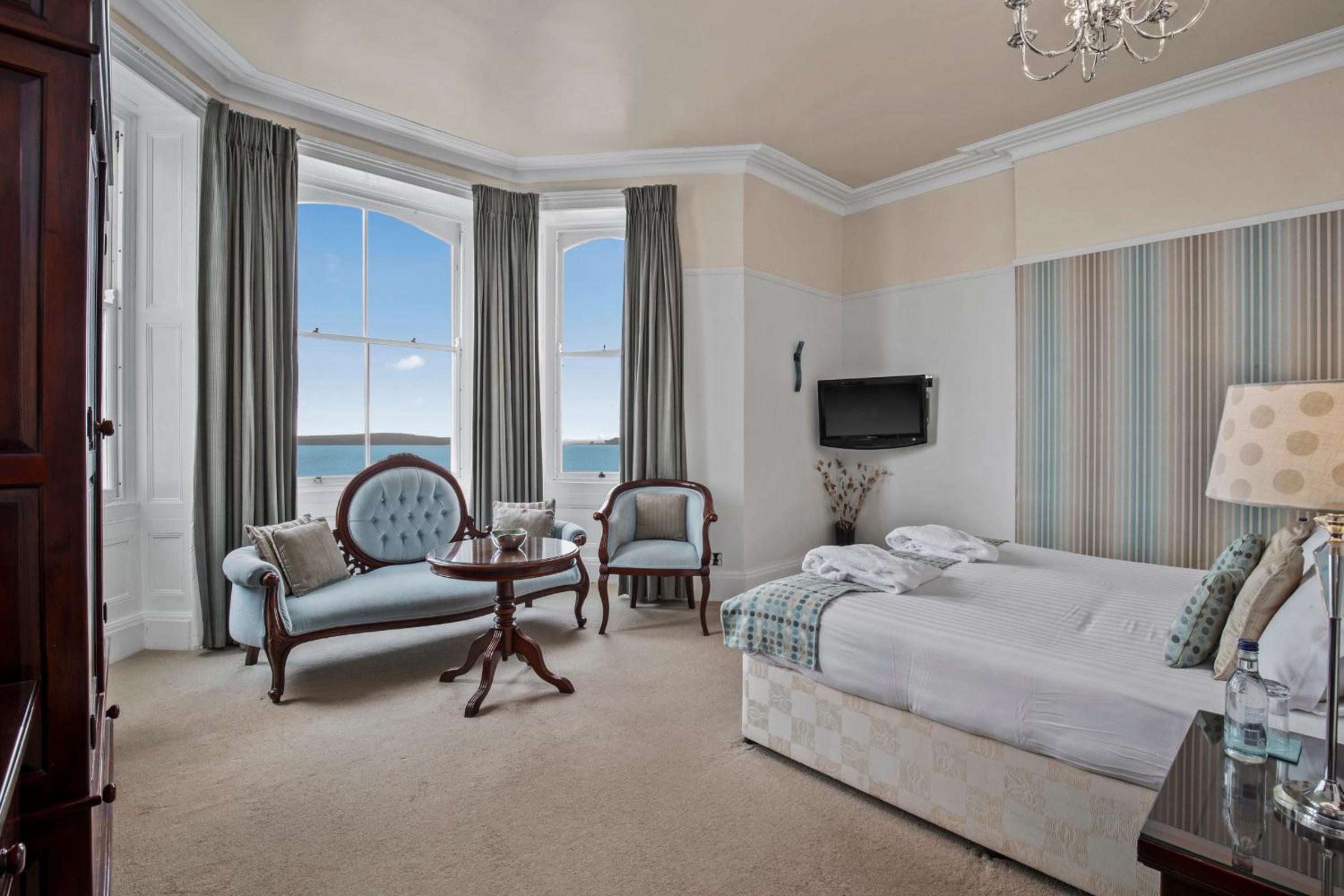 Deluxe Double Room with View - Photo 4