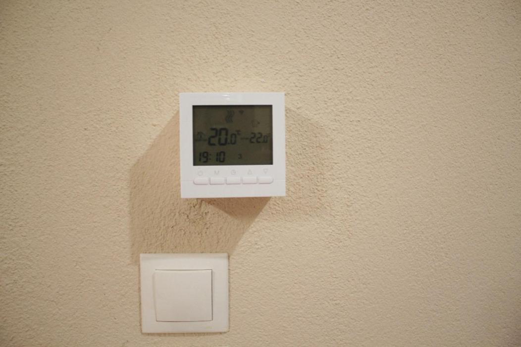 Two-Bedroom Apartment - Photo 11