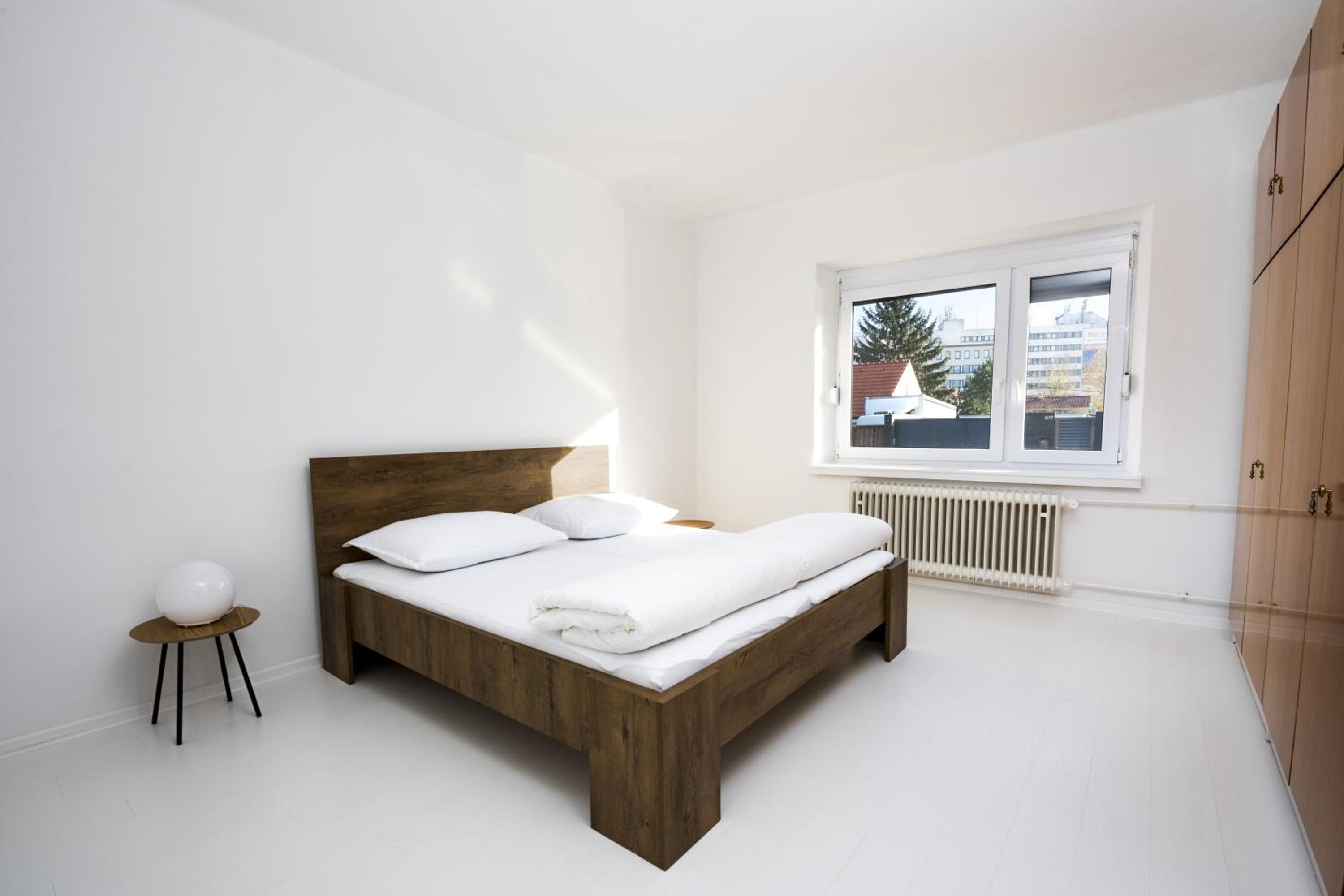 Two-Bedroom House - Photo 7