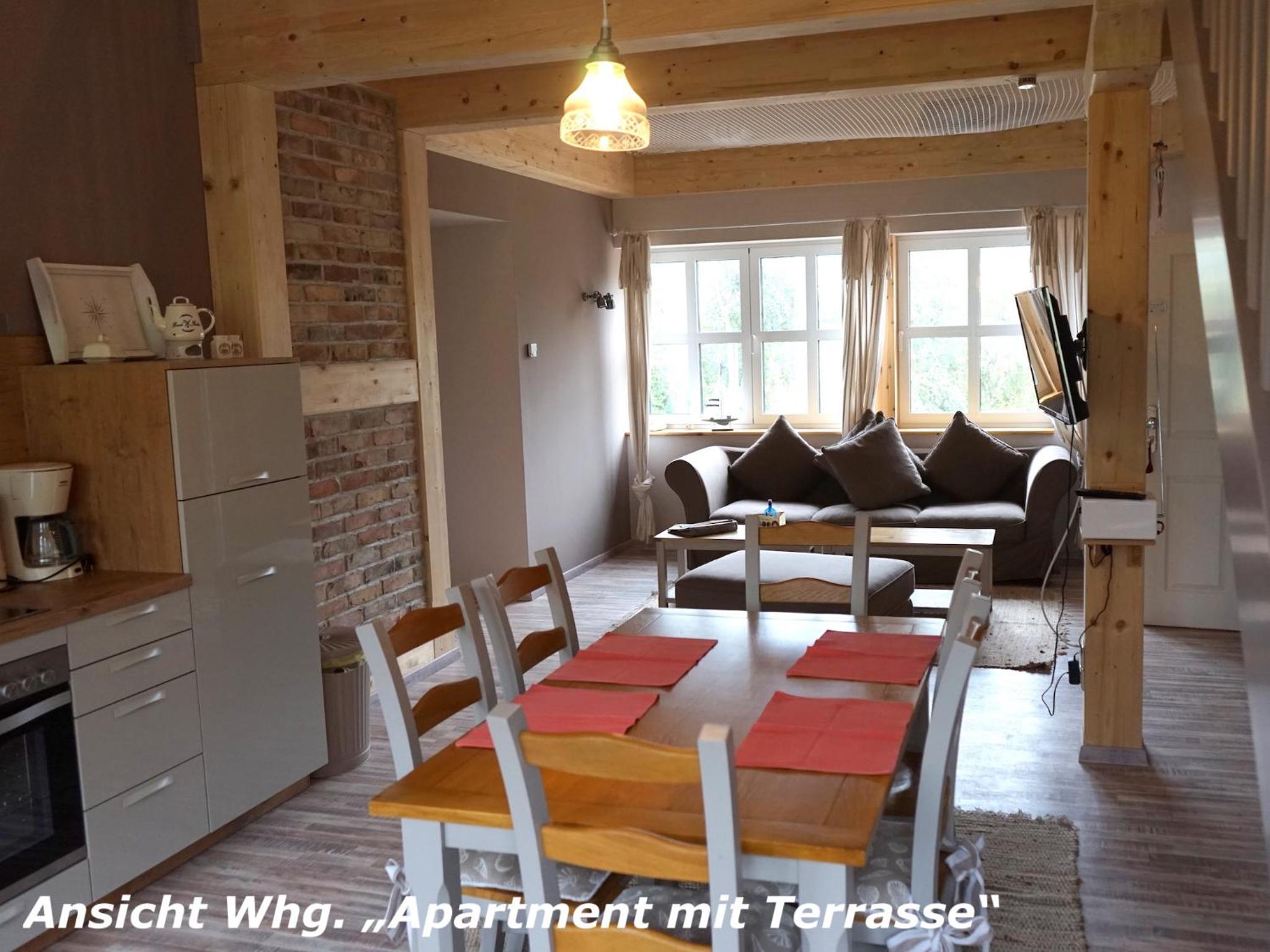 One-Bedroom Apartment with Terrace photo 3