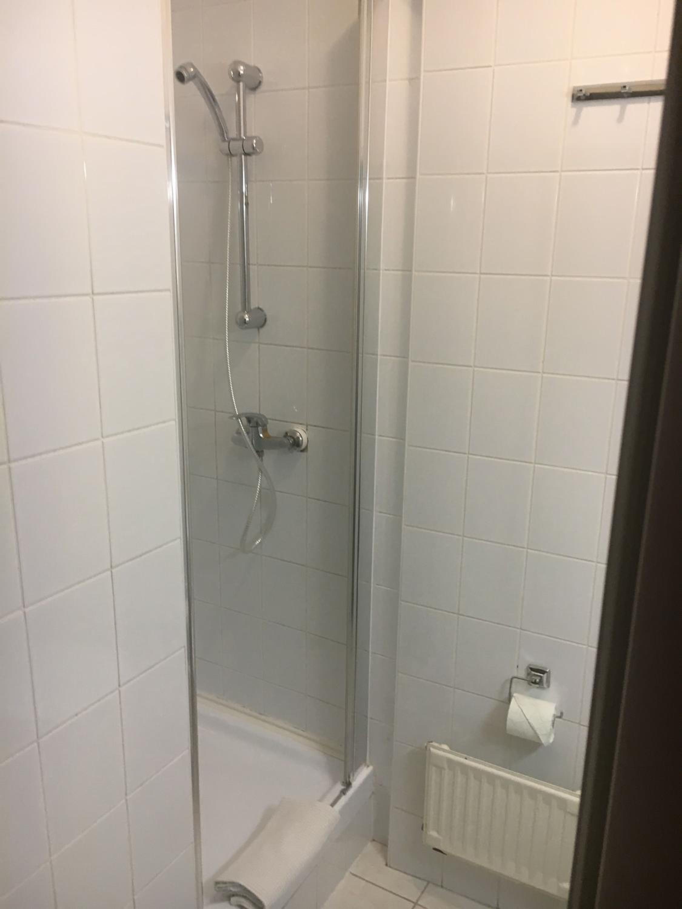 Large Single Room photo 2