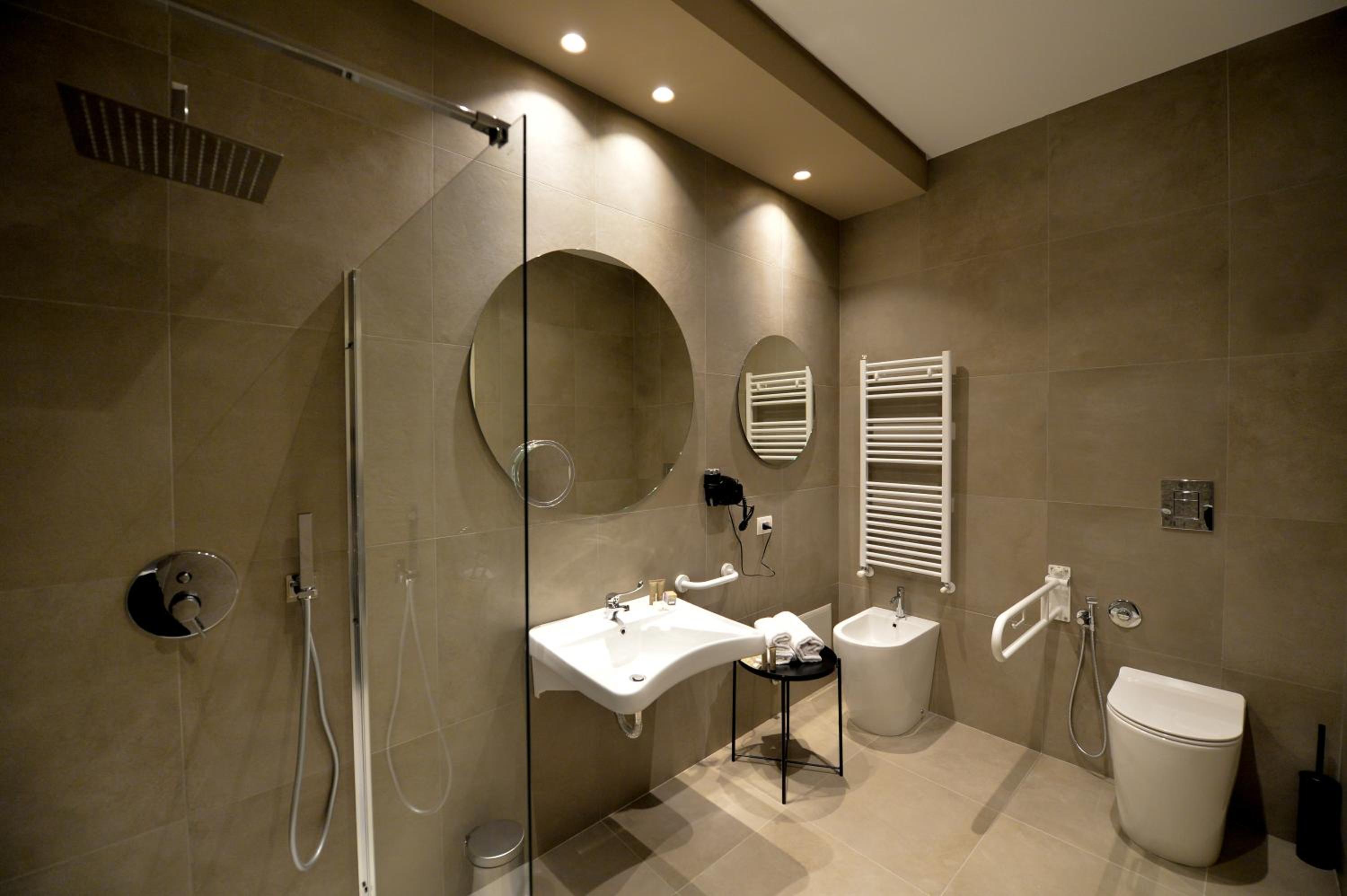 Double Room with Balcony photo 3