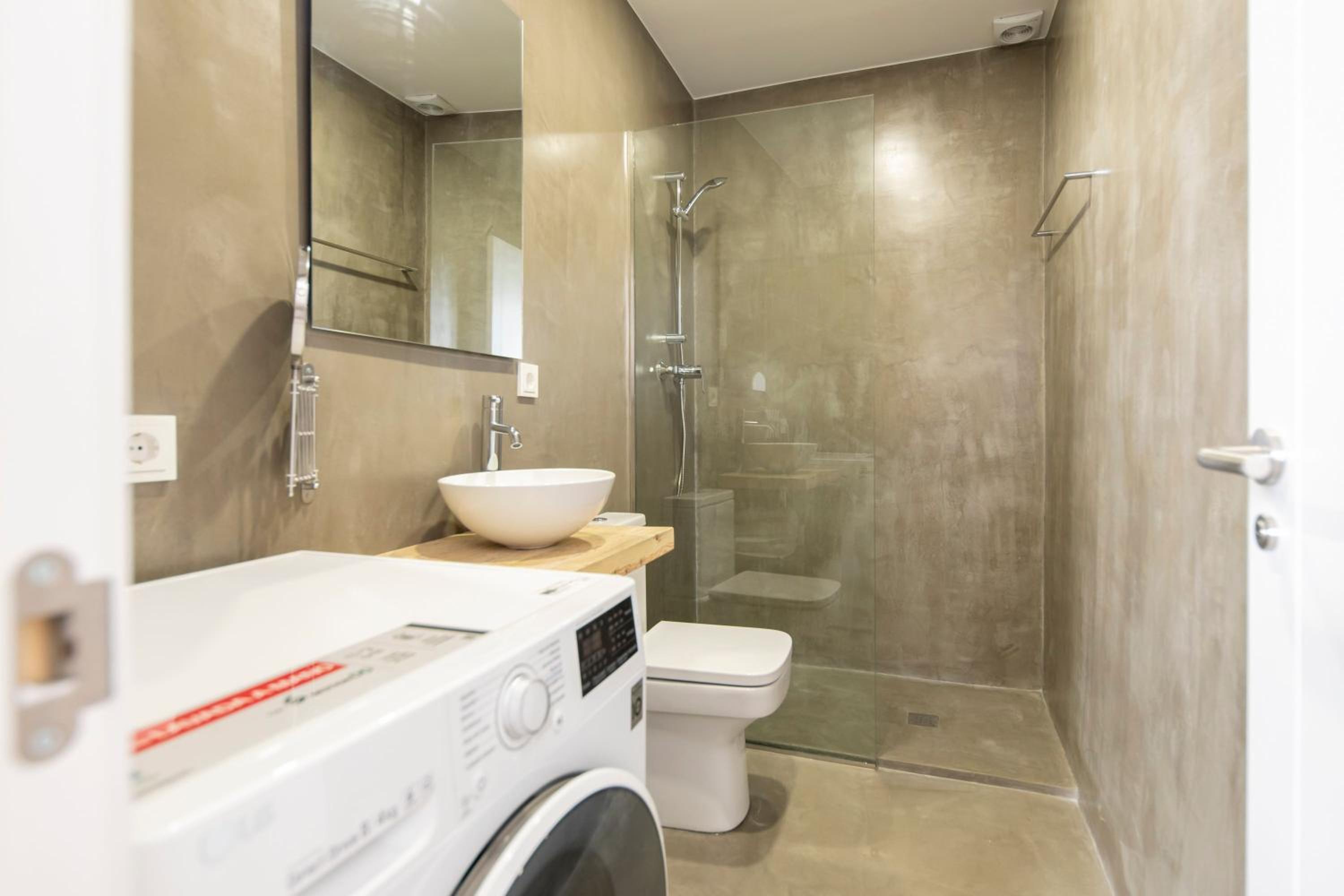 Two-Bedroom Apartment - Photo 29