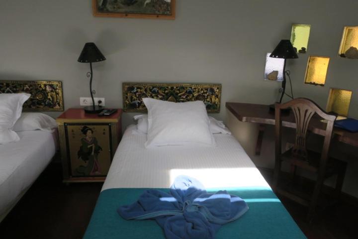 Double or Twin Room - Photo 3
