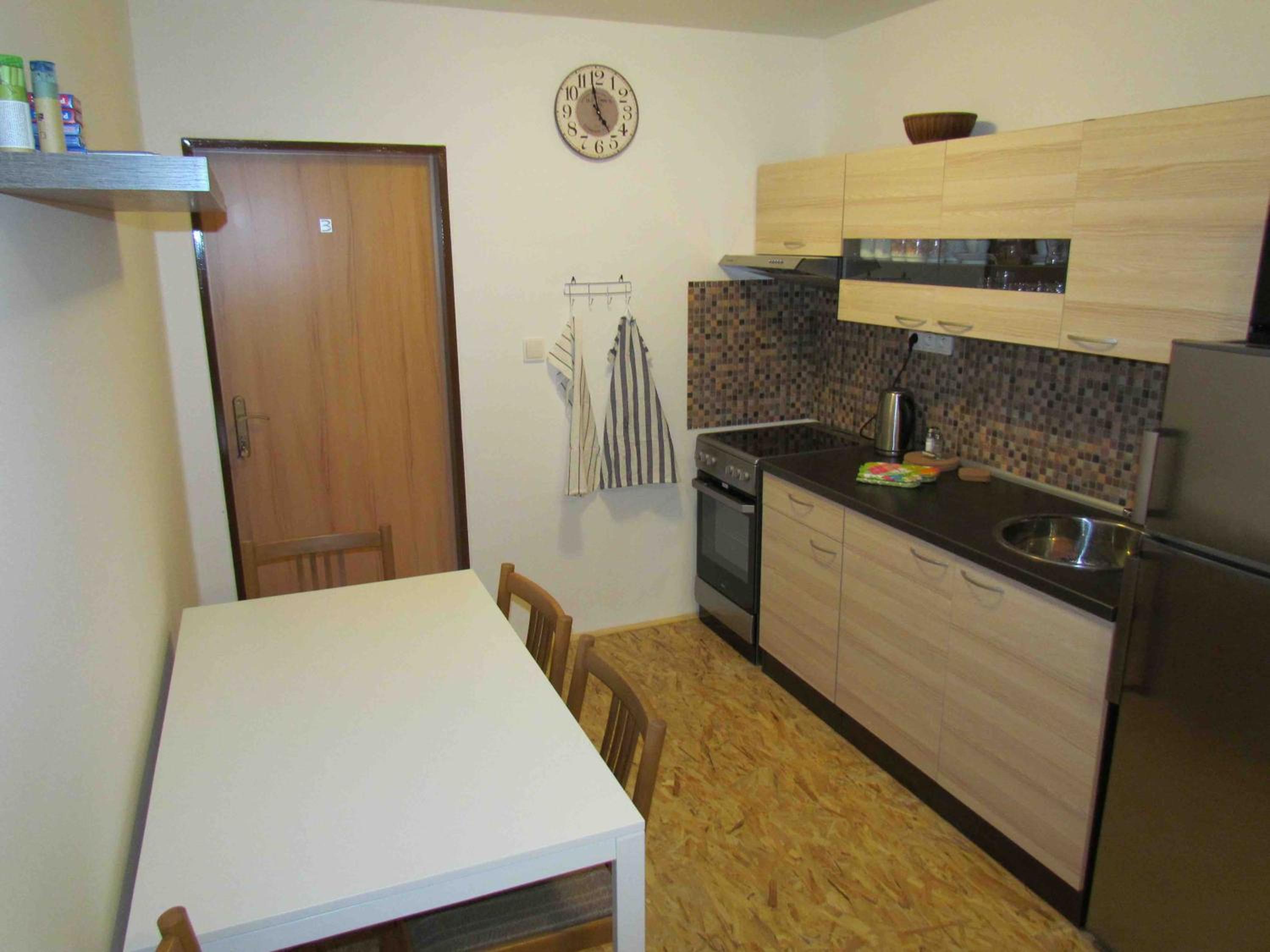 Apartment photo 3