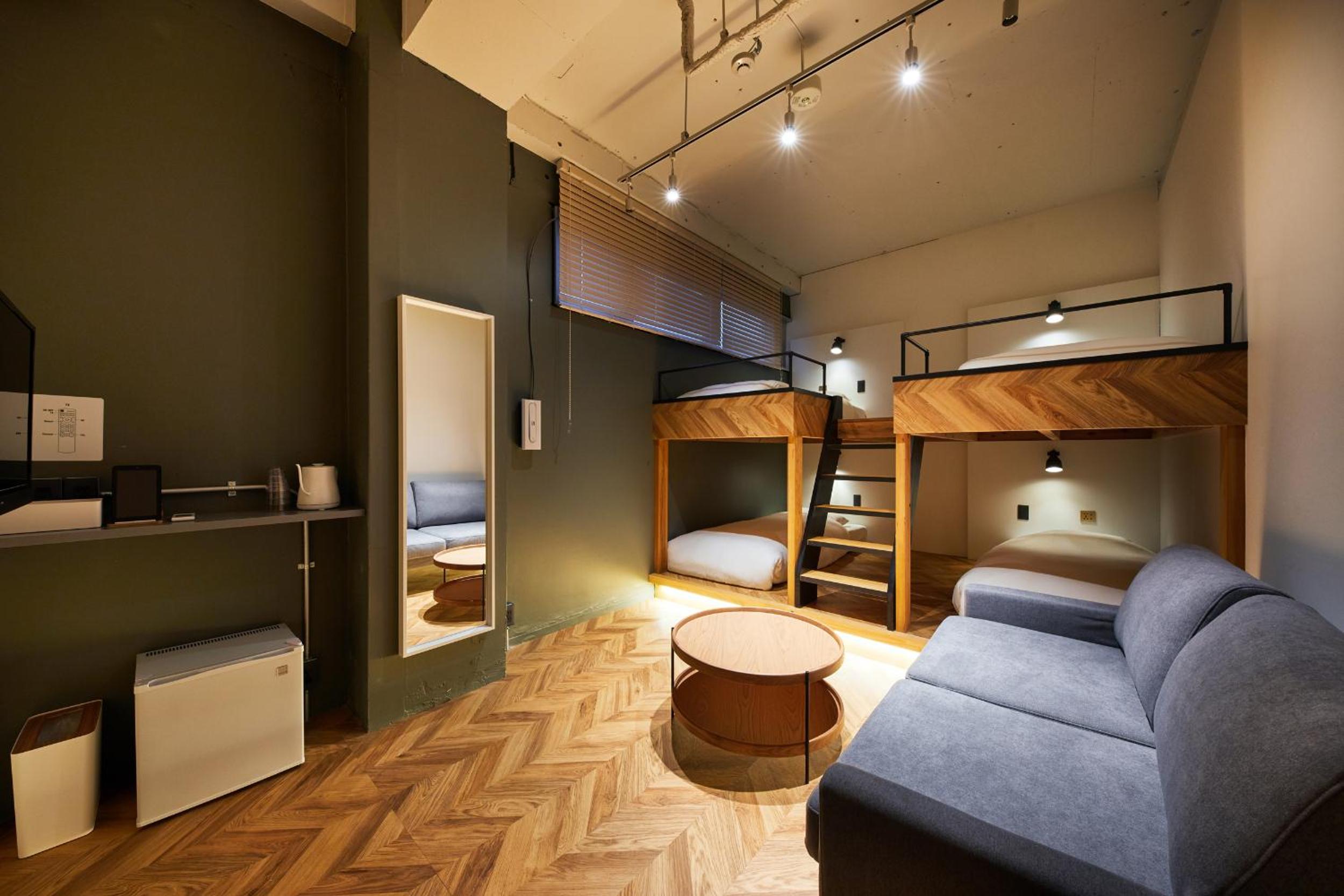Comfort Quadruple Room - No Cleaning for Consecutive Night Stays - Photo 9