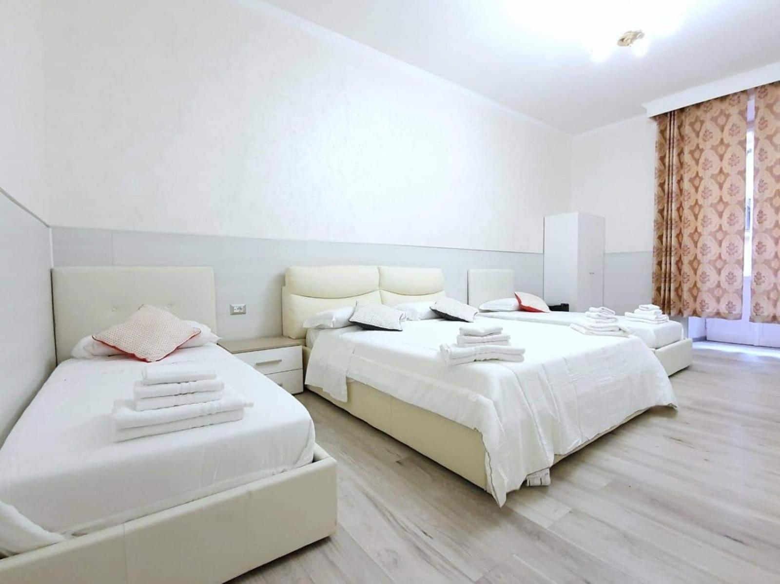 Quintuple Room with Balcony