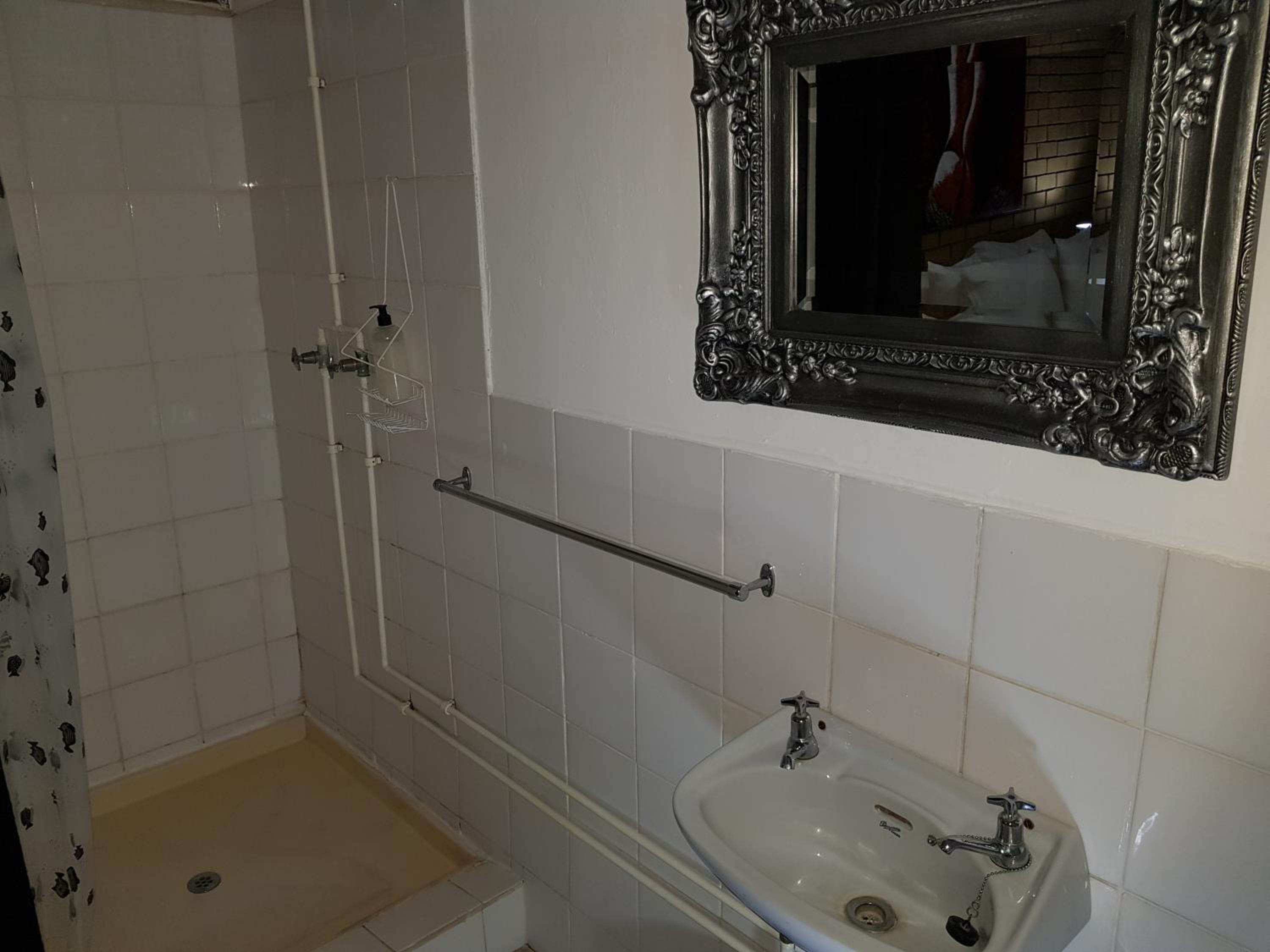  Double Room - Photo 13