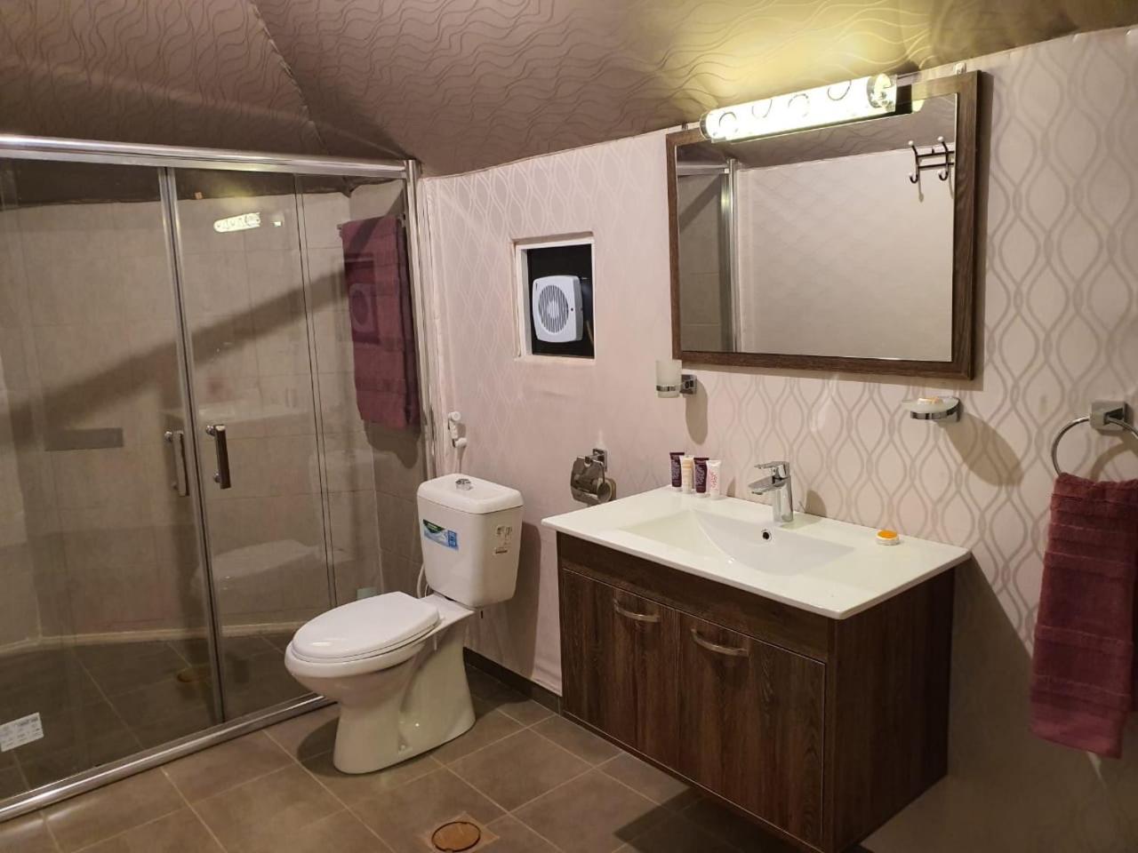 Deluxe Triple Room photo 3