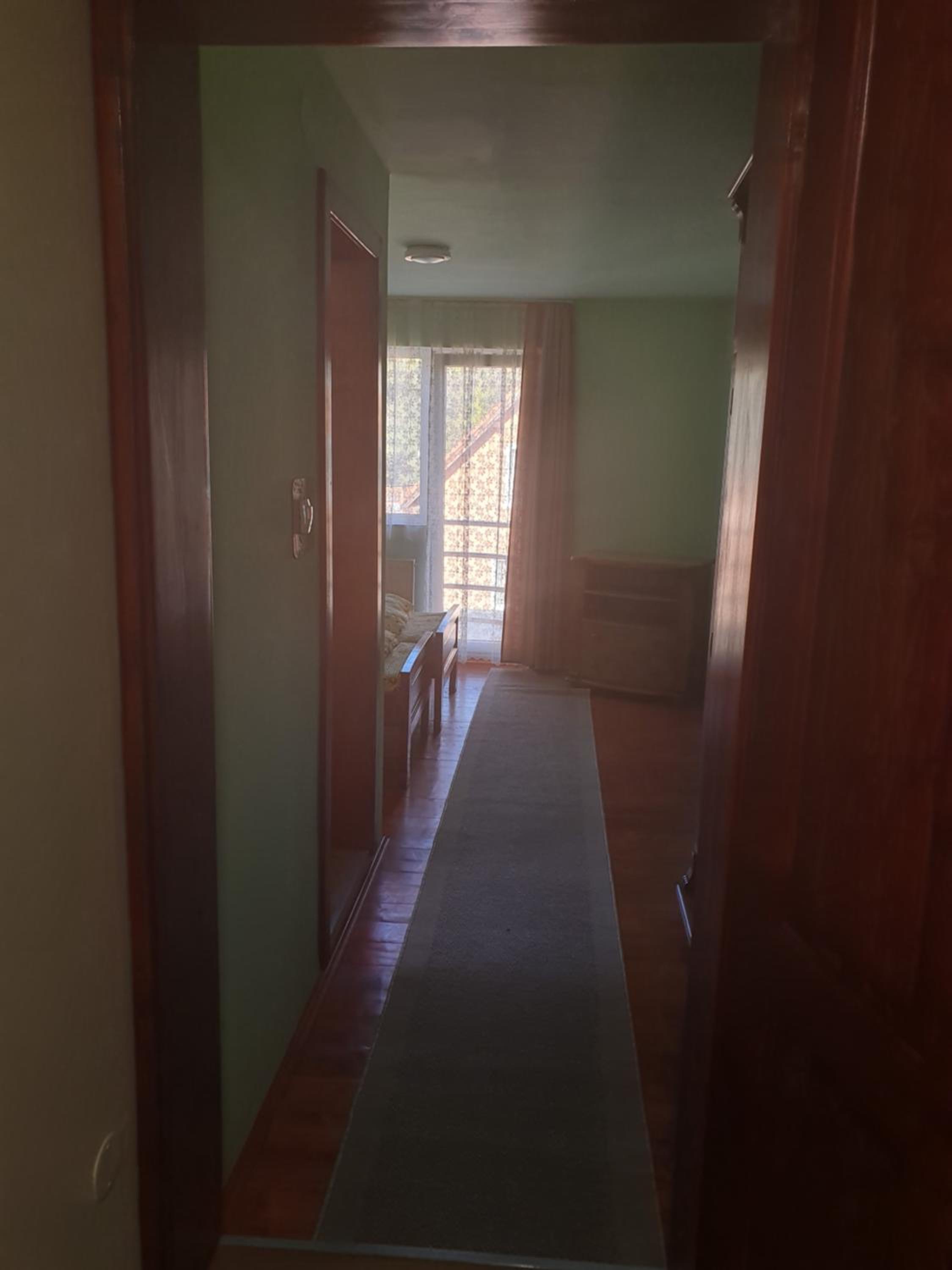 Twin Room With Private Bathroom photo 3