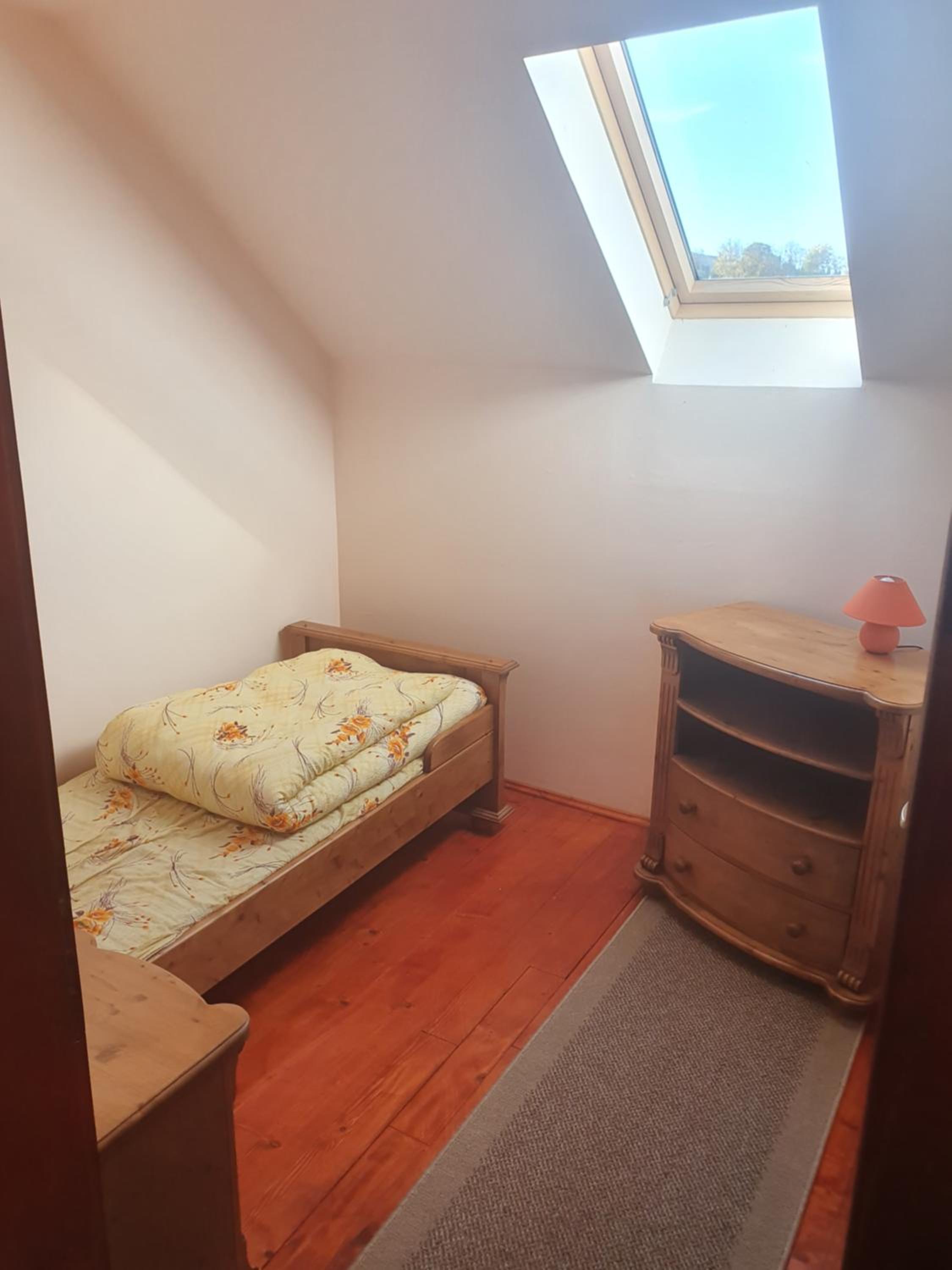 Single Room With Private Bathroom photo 2