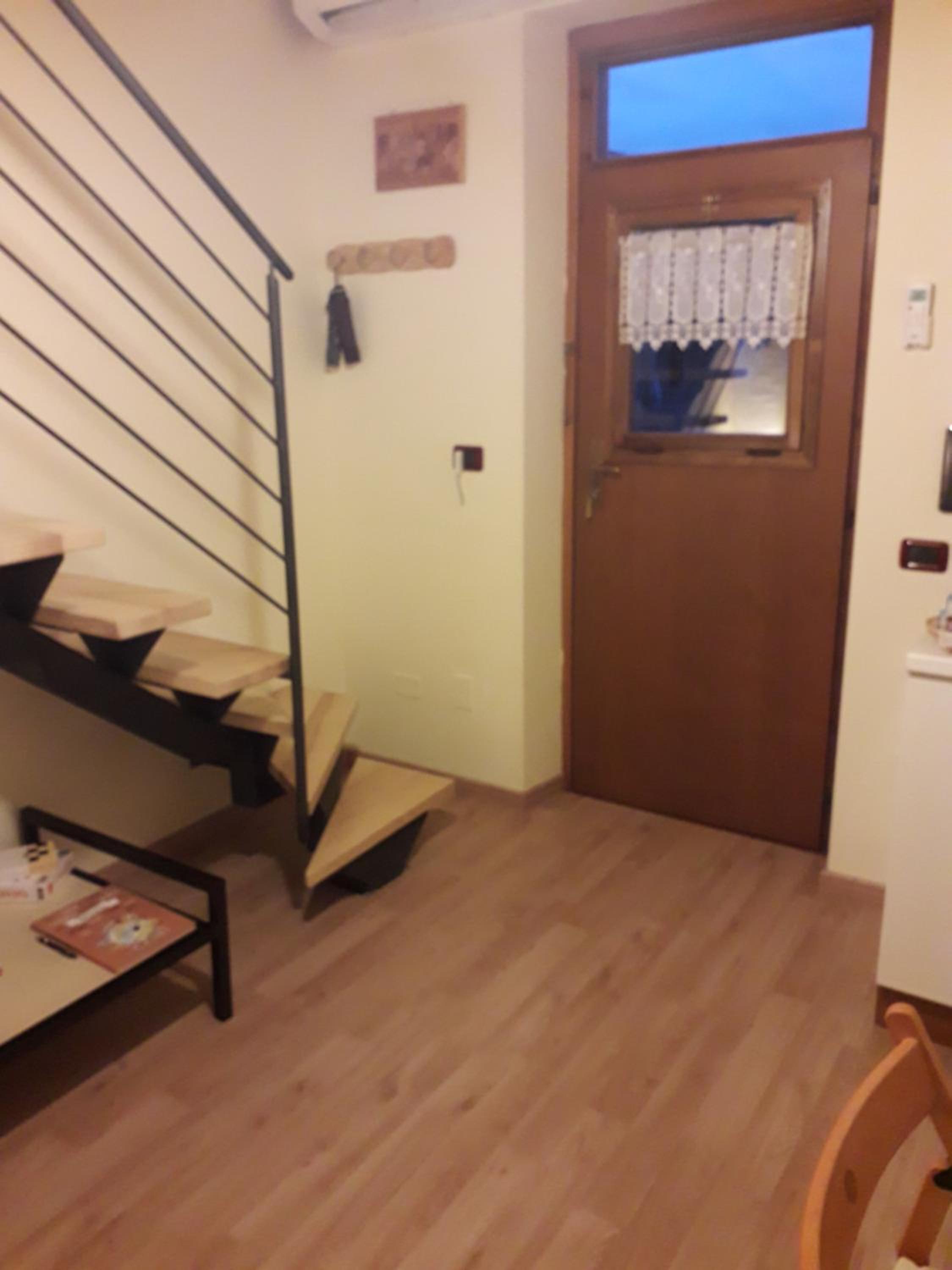 One-Bedroom House - Photo 4