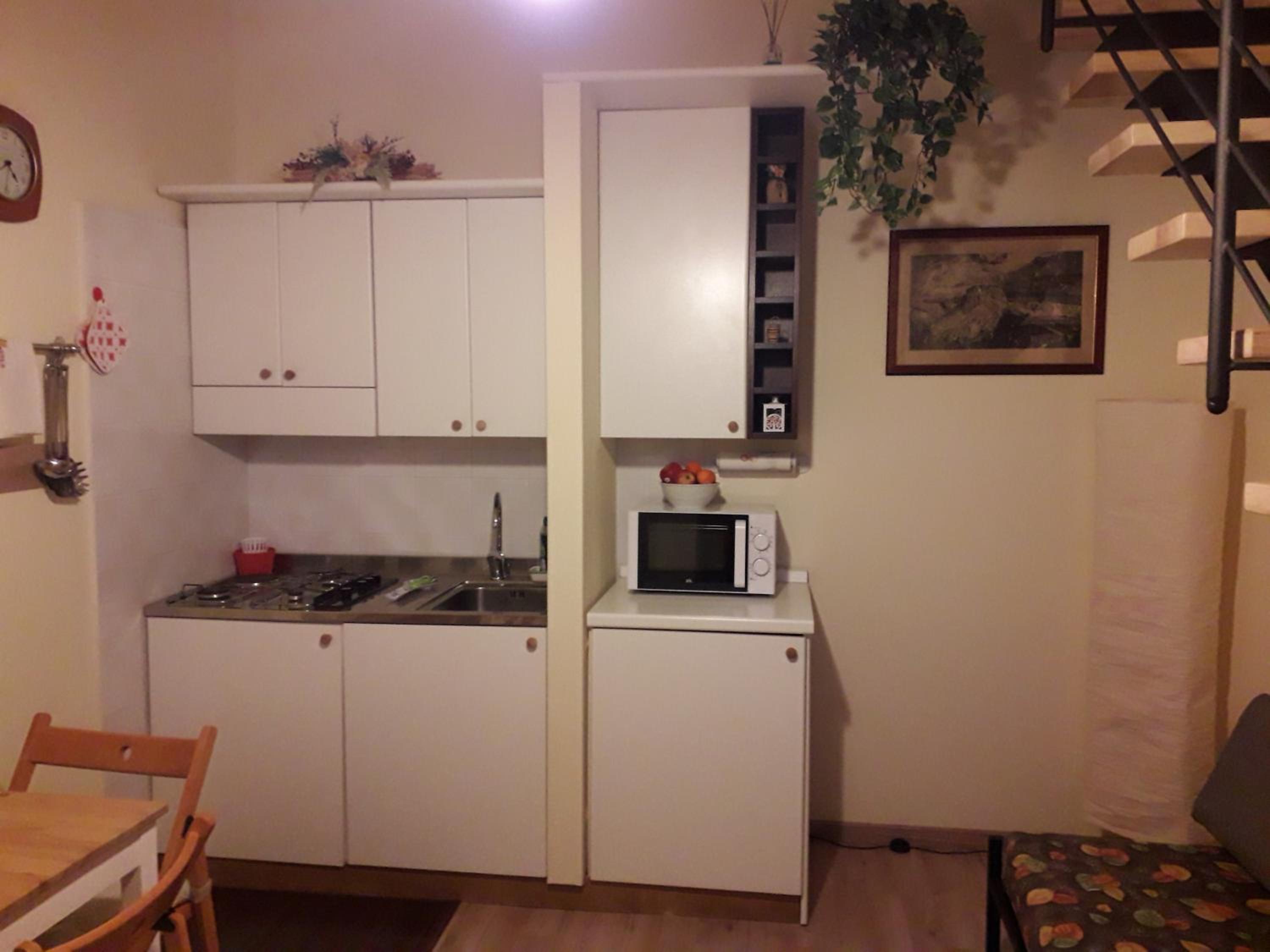 One-Bedroom House - Photo 8