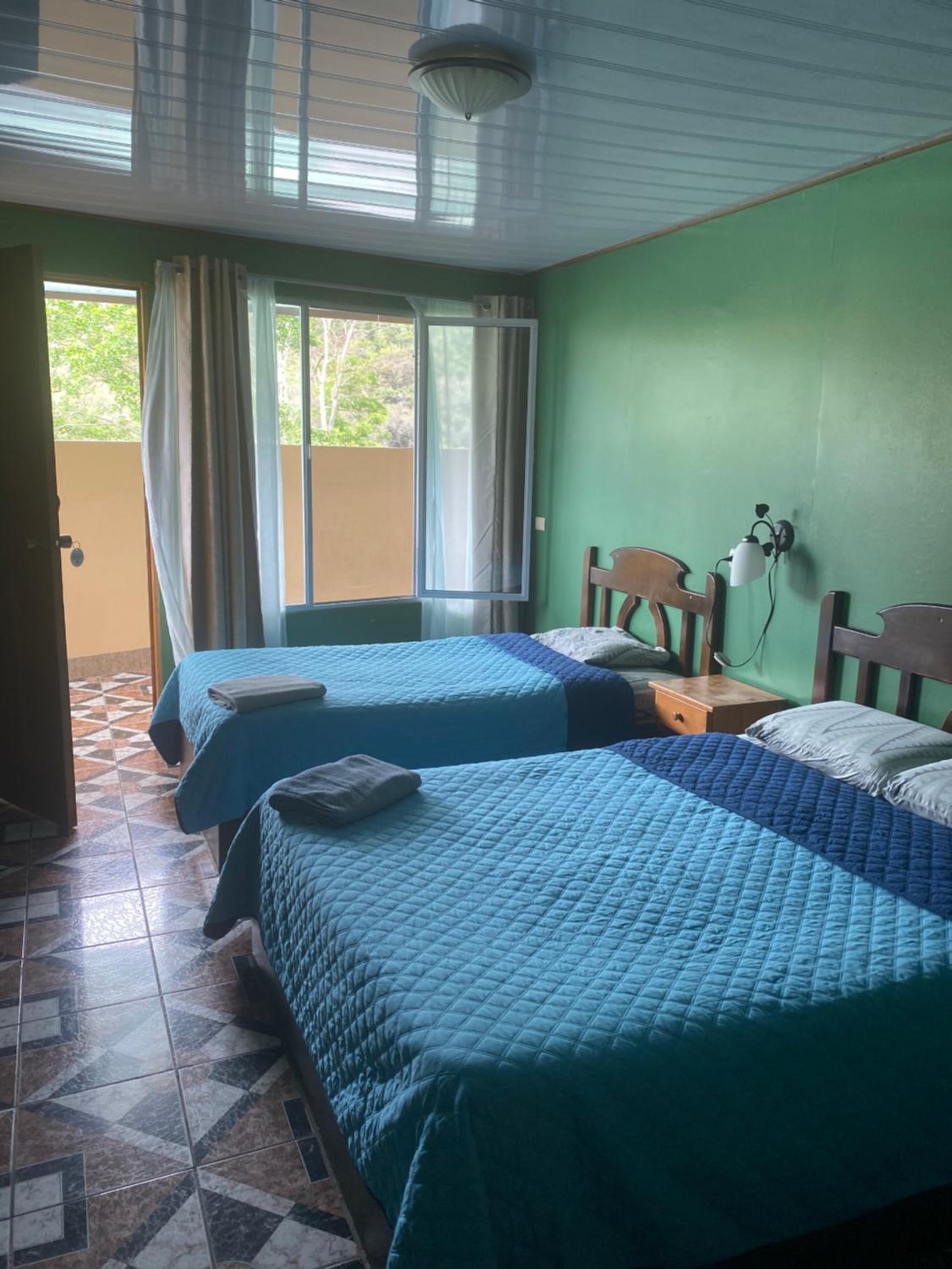 Single Room with Private Bathroom photo 1