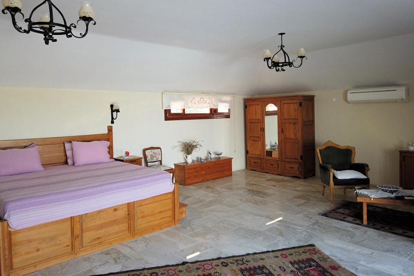 Suite with Terrace - Photo 6