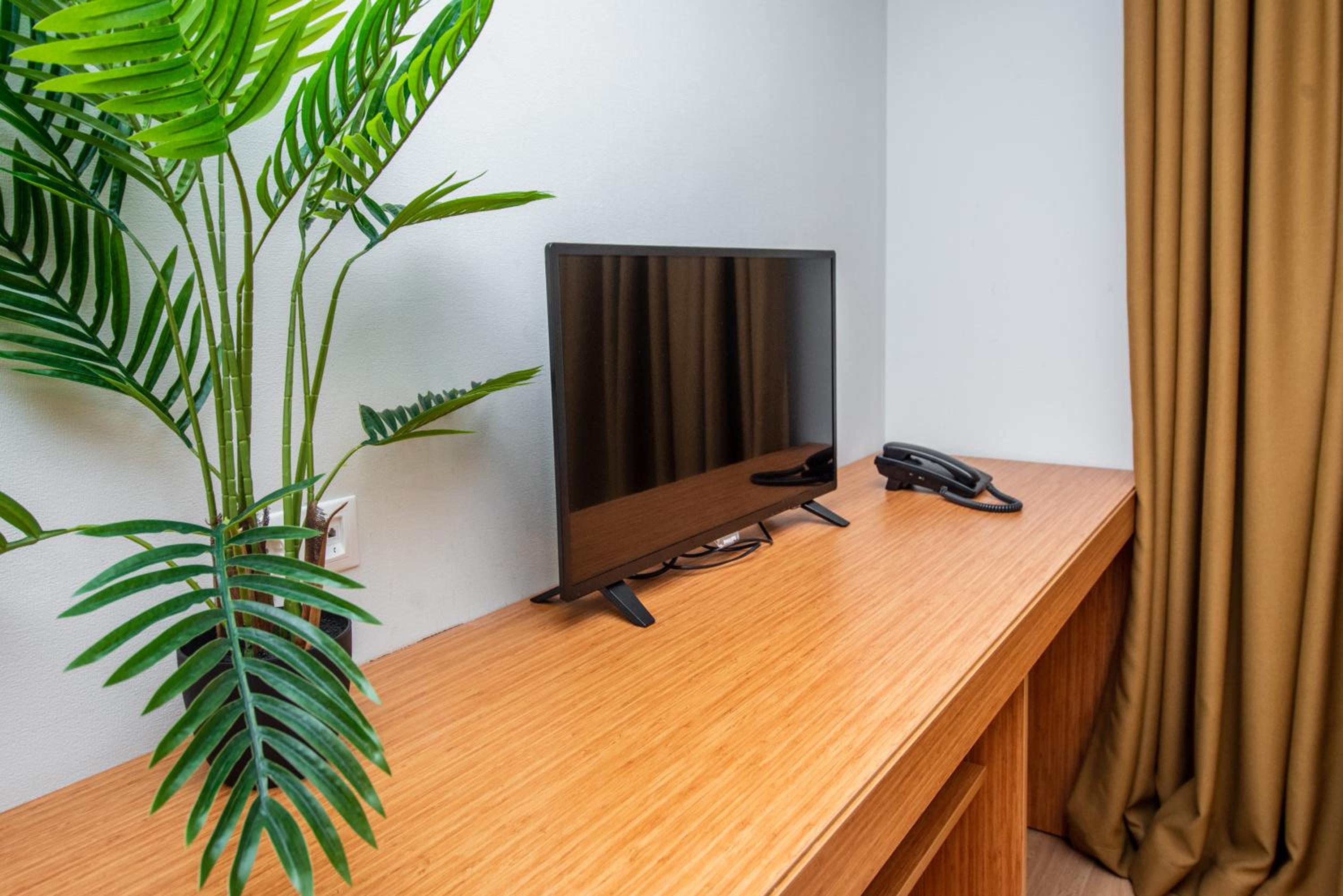 Standard Double Room - Photo 1