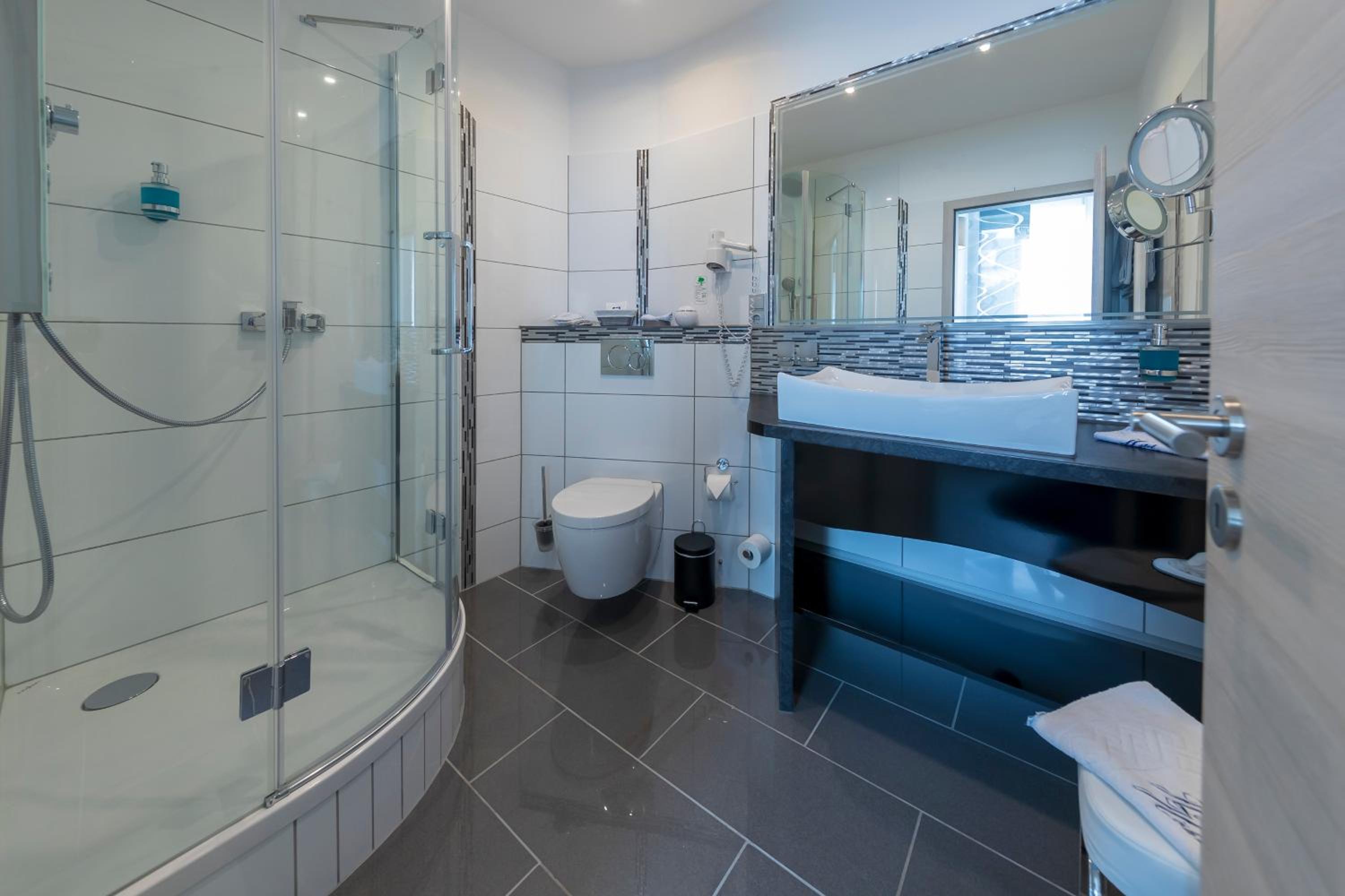 Superior Double Room - Photo 9