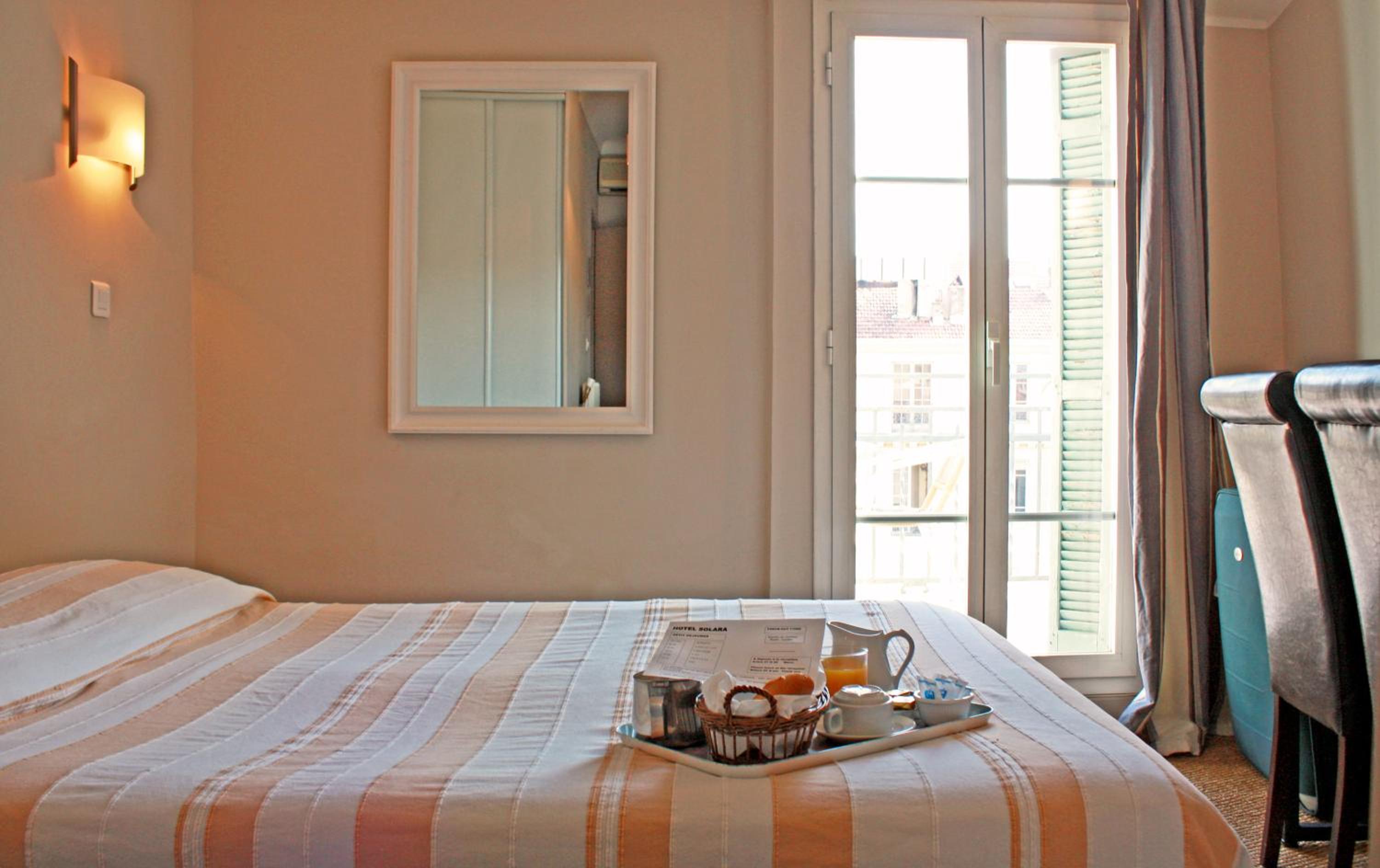 Double Room with Terrace - Photo 4