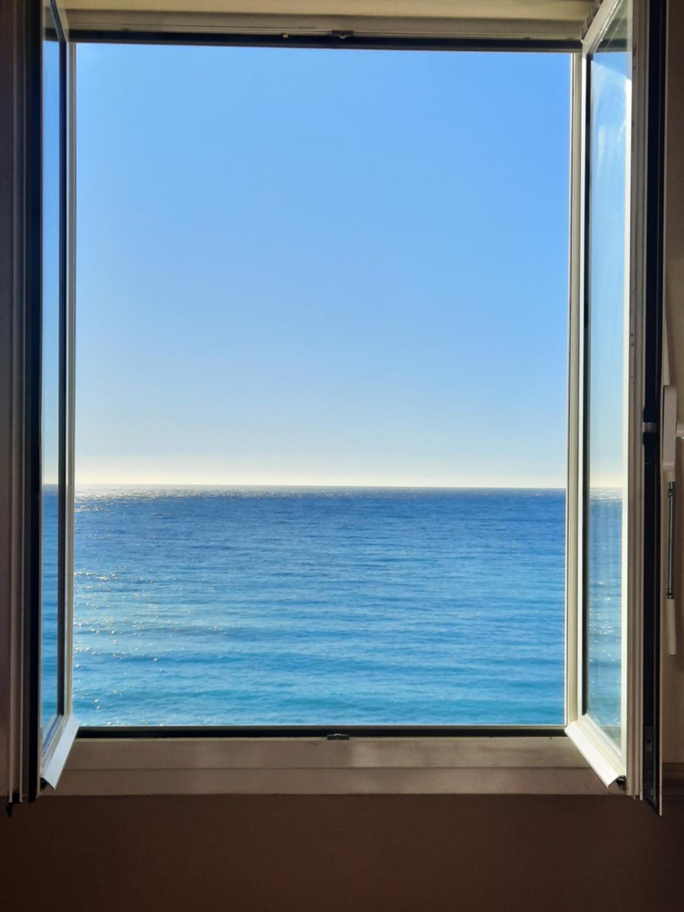Deluxe Double Room with Balcony and Sea View