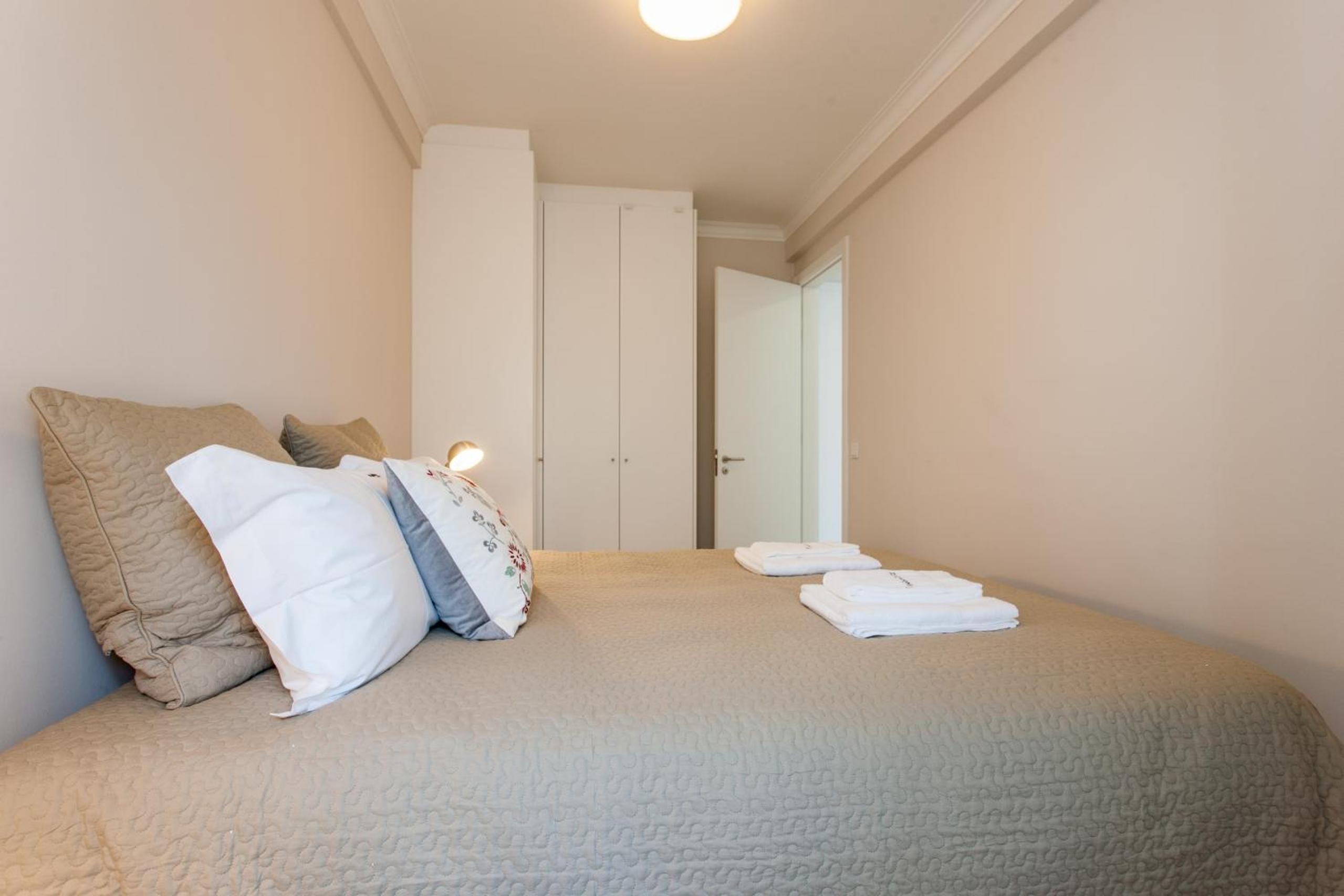 One-Bedroom Apartment - Photo 13